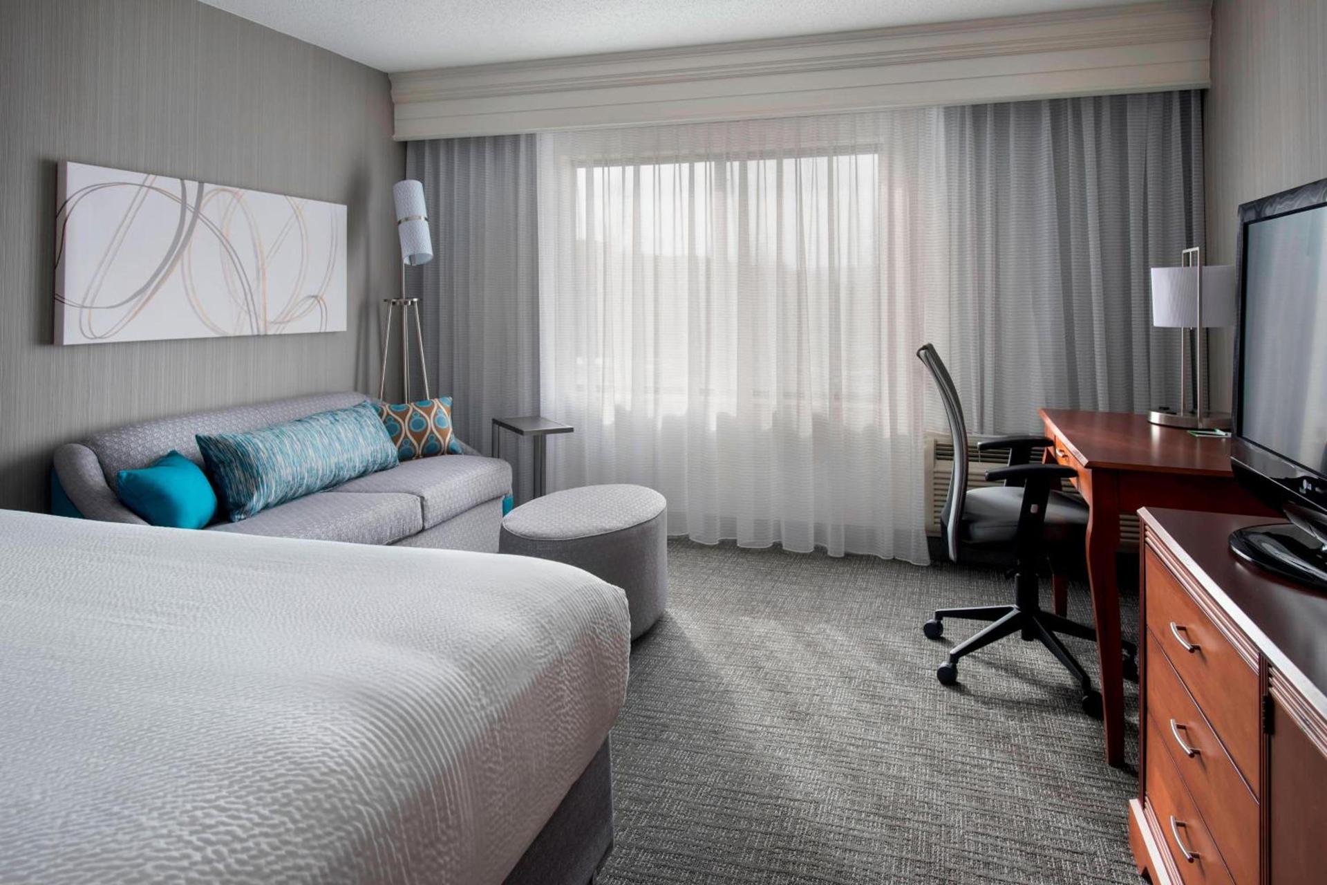 Courtyard by Marriott Lebanon photo 7