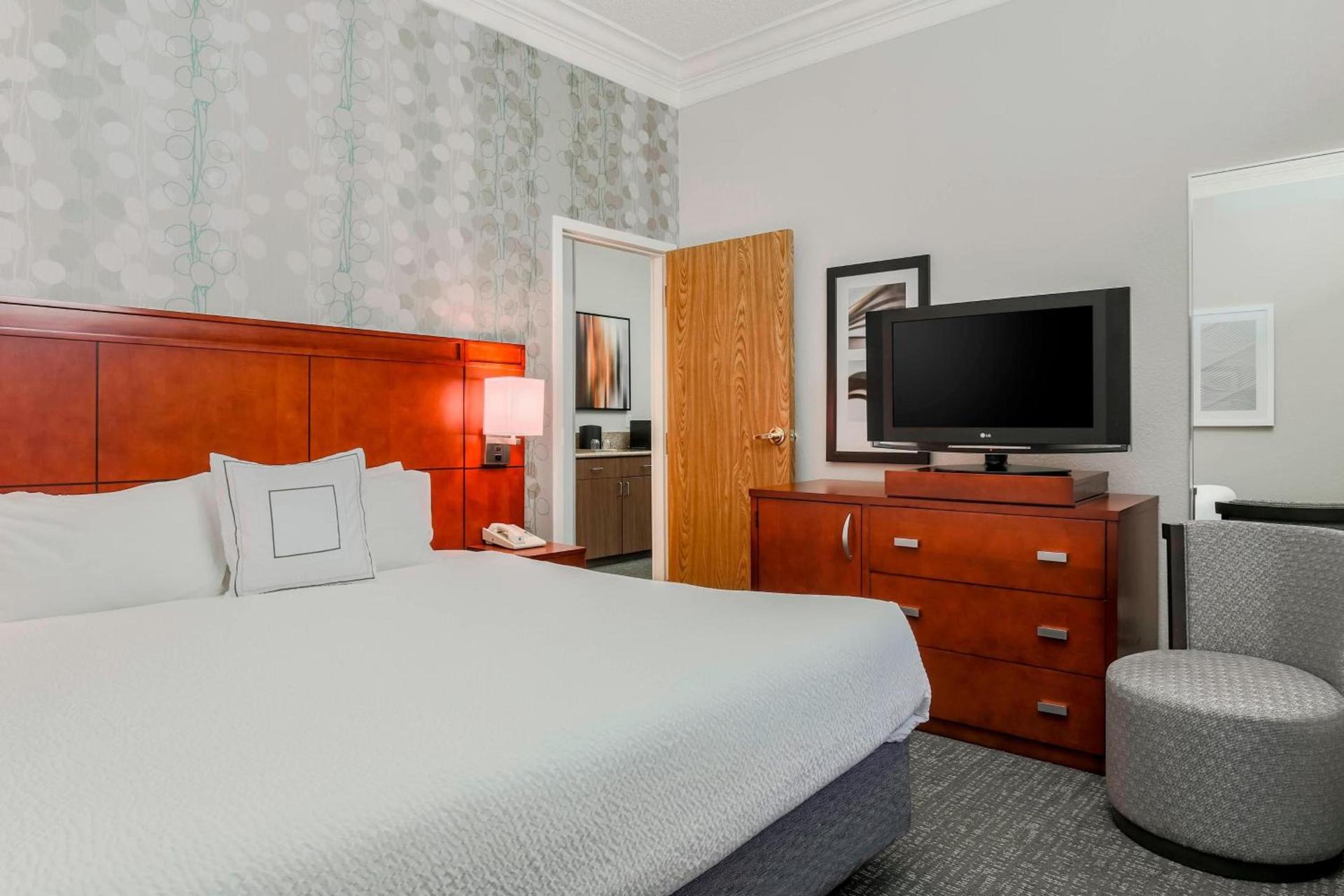 Courtyard by Marriott Orlando Lake Mary North photo 24