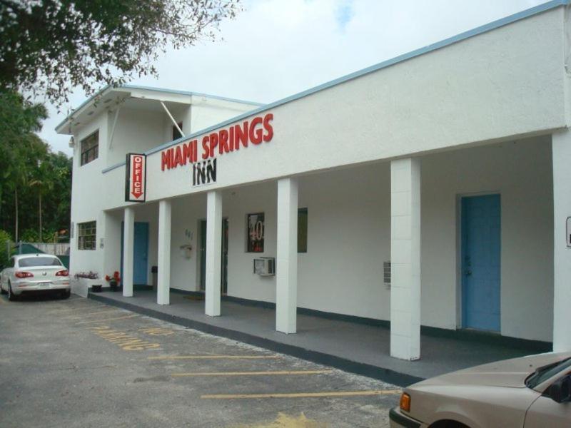Miami Springs Inn photo 1