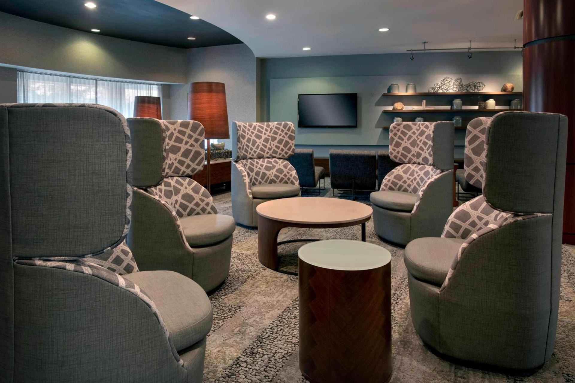 Courtyard by Marriott Lebanon photo 3