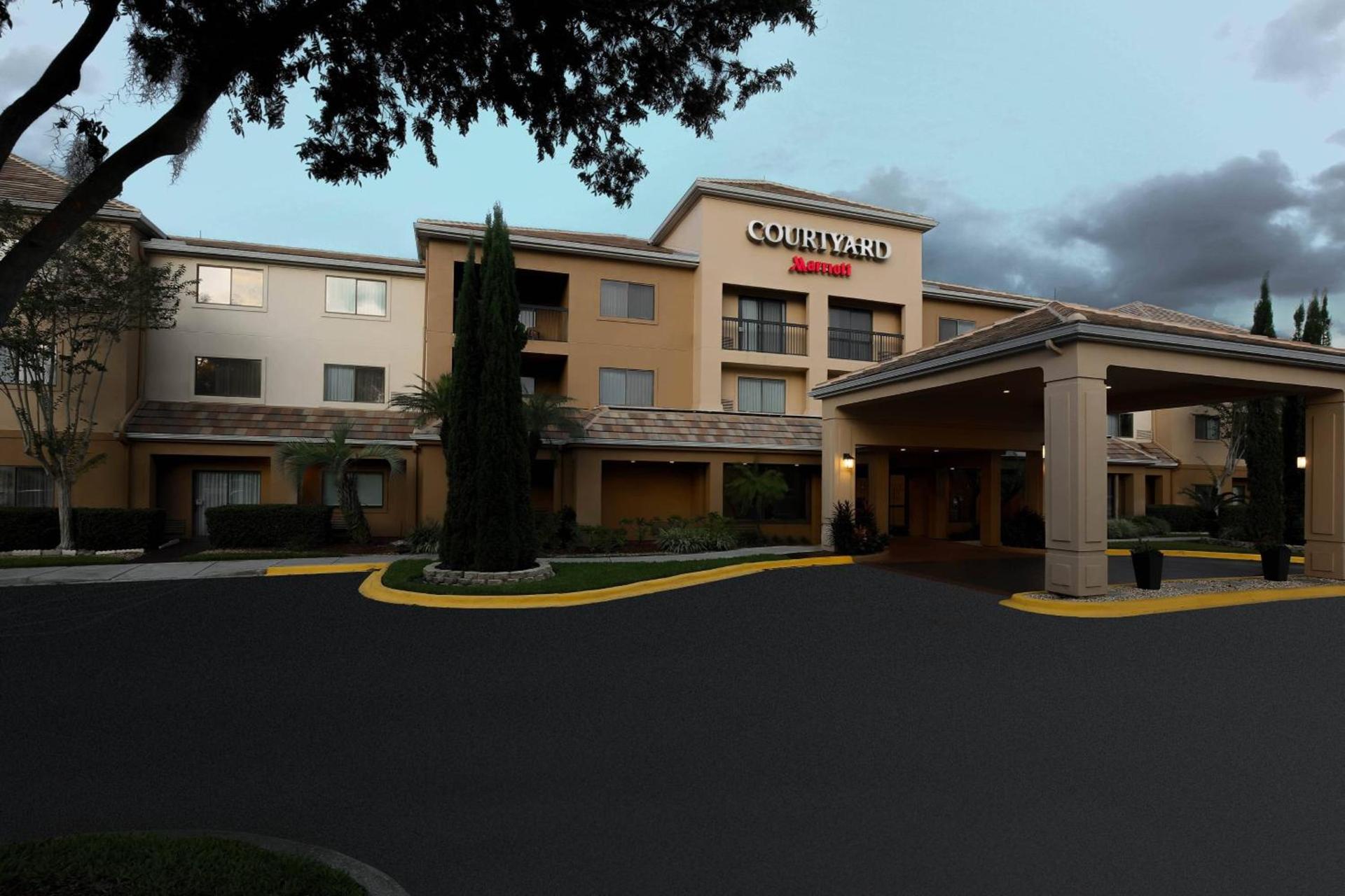 Courtyard by Marriott Orlando Lake Mary North photo 3