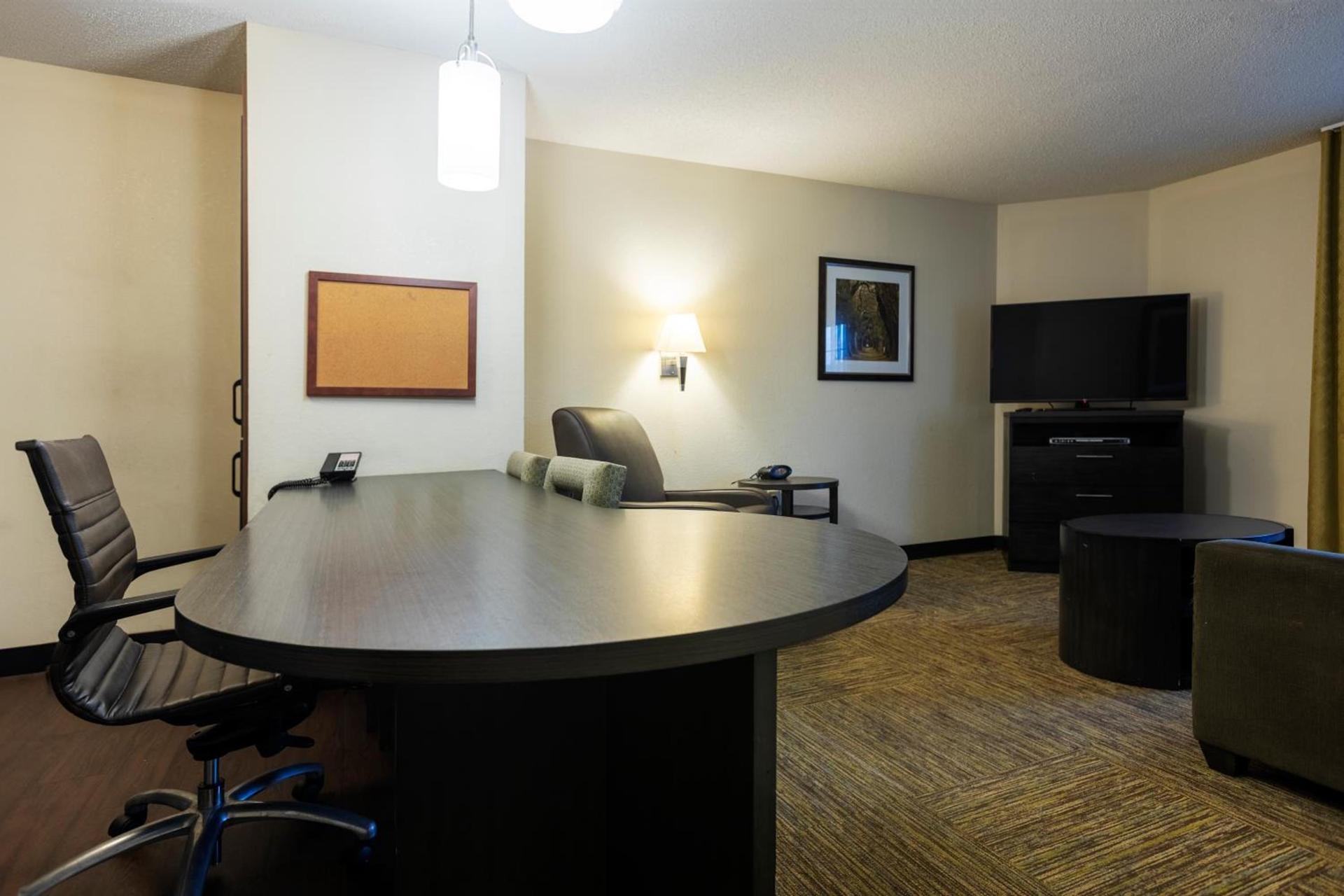 Candlewood Suites Colonial Heights - Fort Lee by IHG photo 7