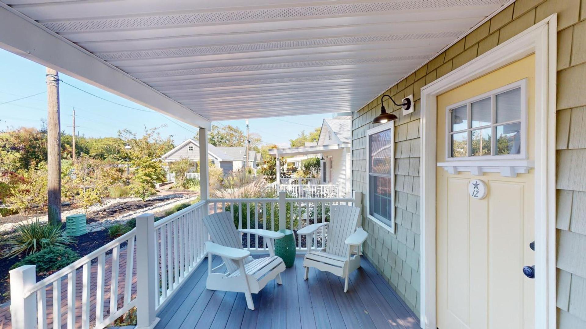 Coastal Estate photo 32