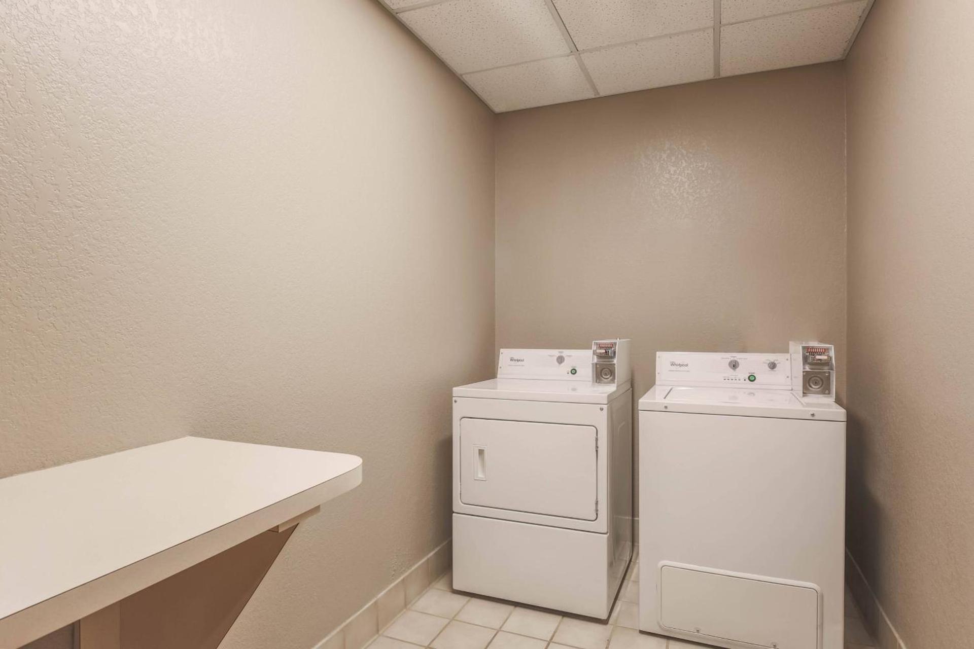 Courtyard by Marriott Orlando Lake Mary North photo 29