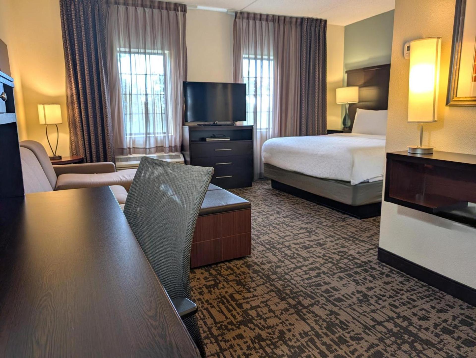 Staybridge Suites Indianapolis-Fishers by IHG photo 98