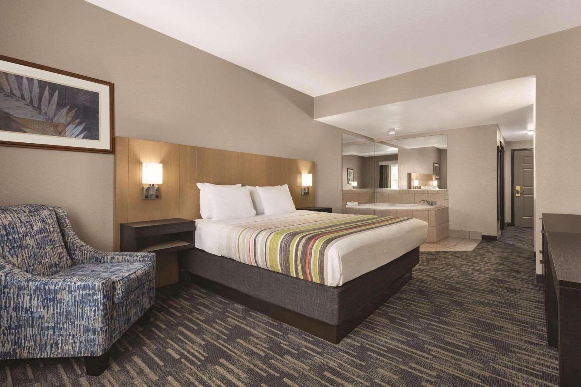 Spark by Hilton Panama City Beach photo 13