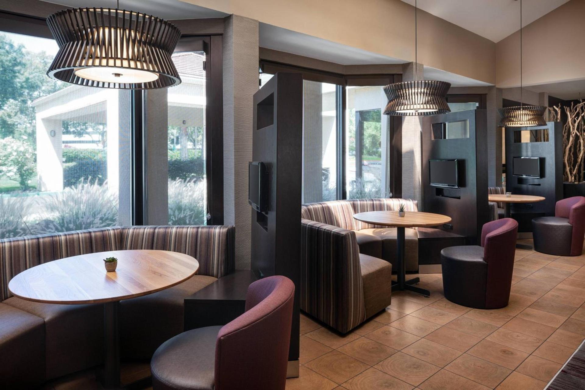 Courtyard by Marriott Pleasanton photo 19