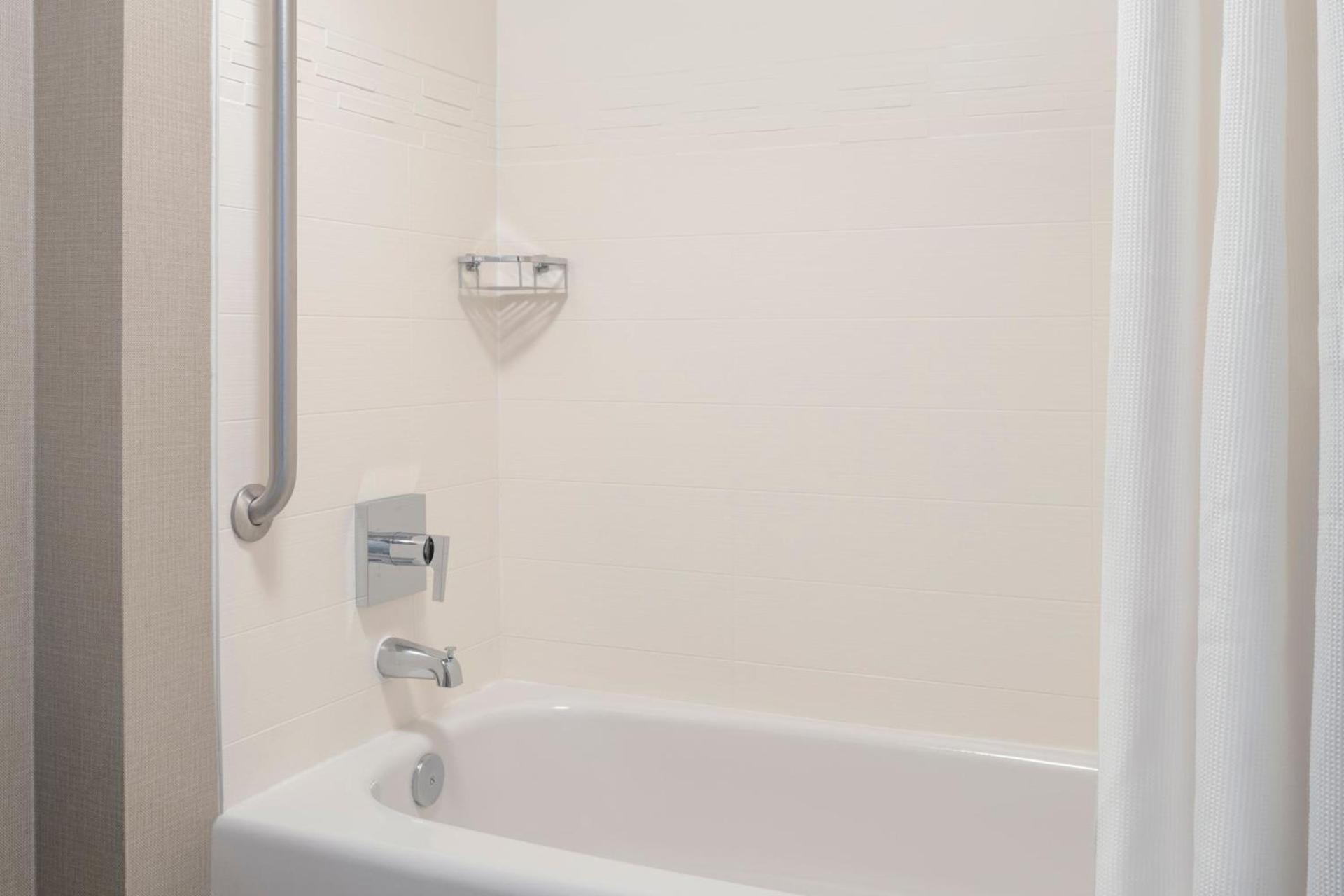Residence Inn Salt Lake City Airport photo 21