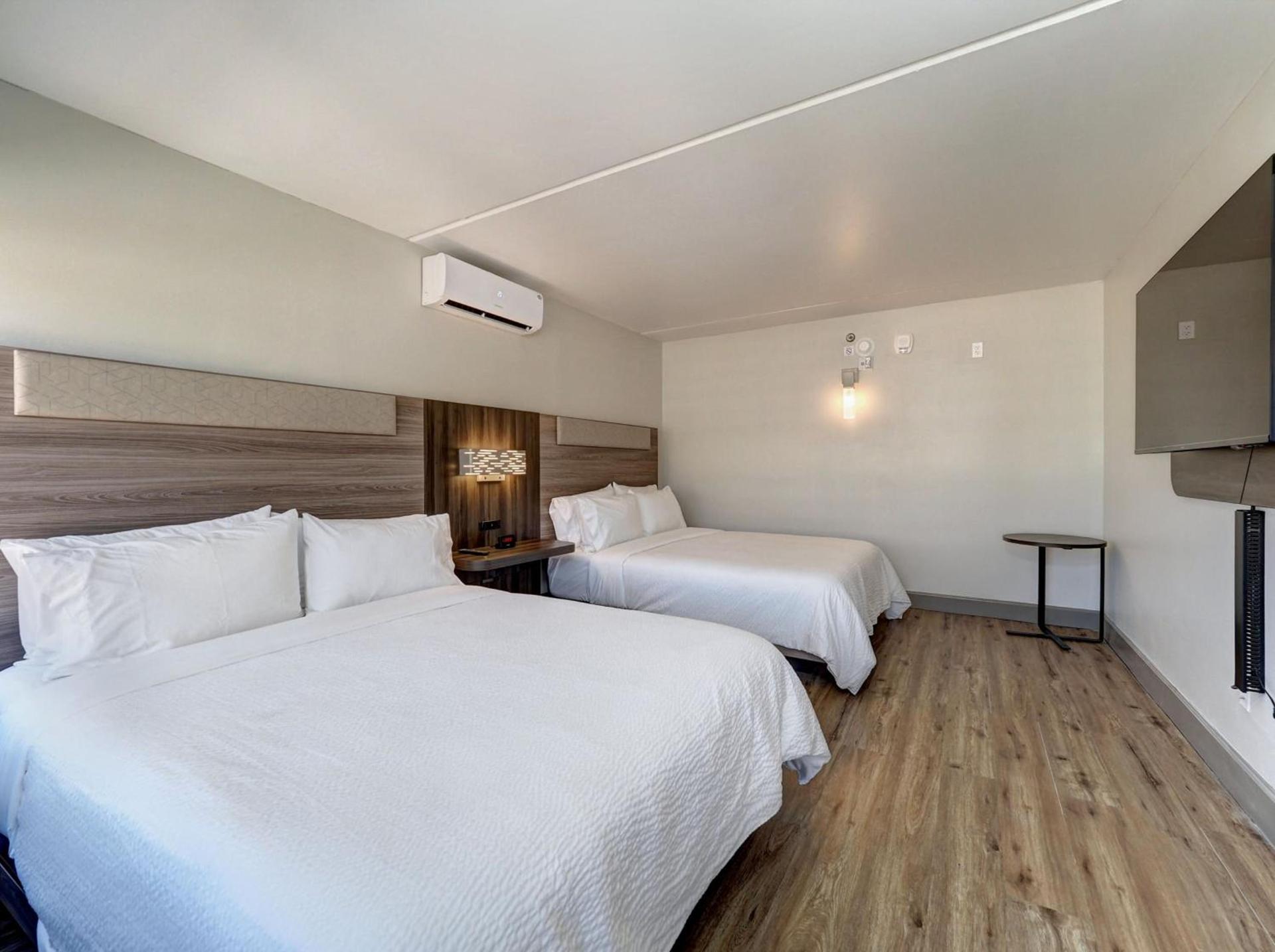 Holiday Inn Express Corpus Christi - Beachfront by IHG photo 88