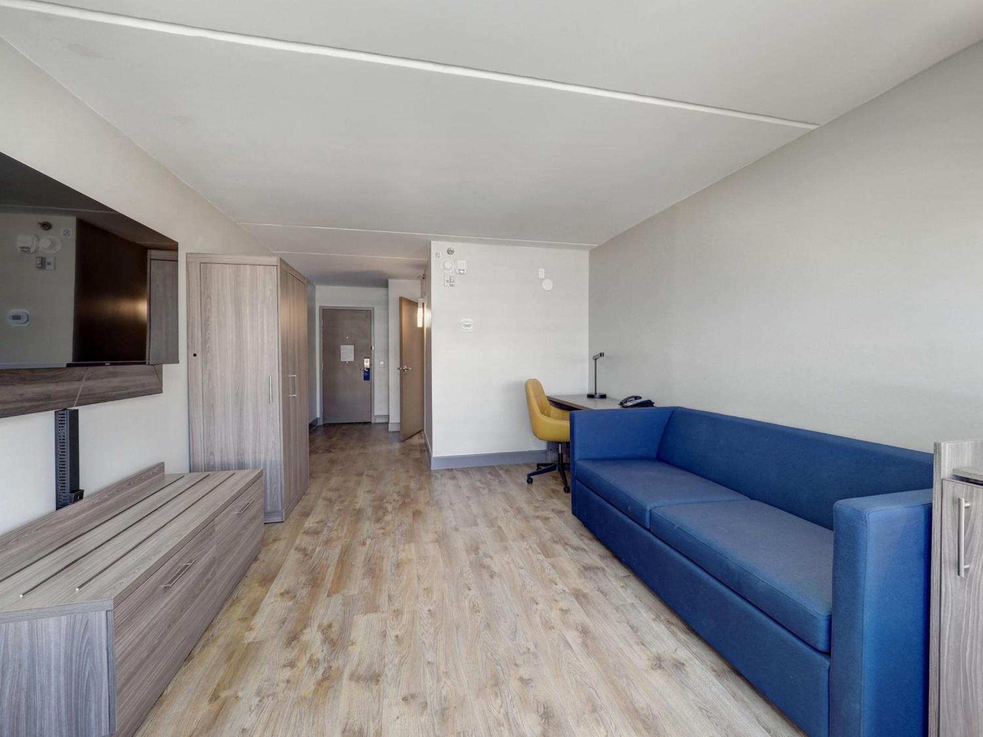 Holiday Inn Express Corpus Christi - Beachfront by IHG photo 75