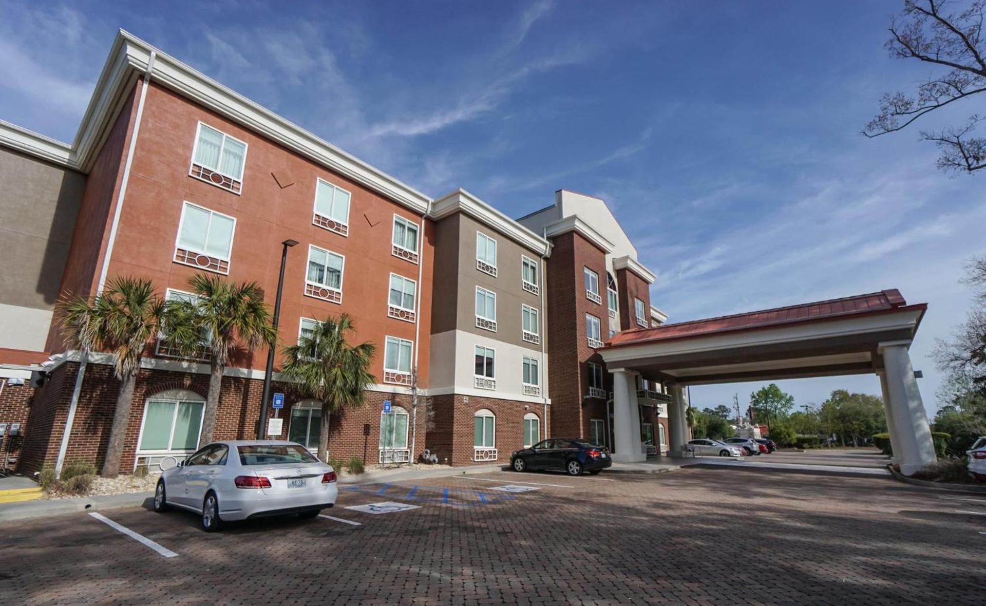 Holiday Inn Express Hotel & Suites Savannah Midtown by IHG photo 48