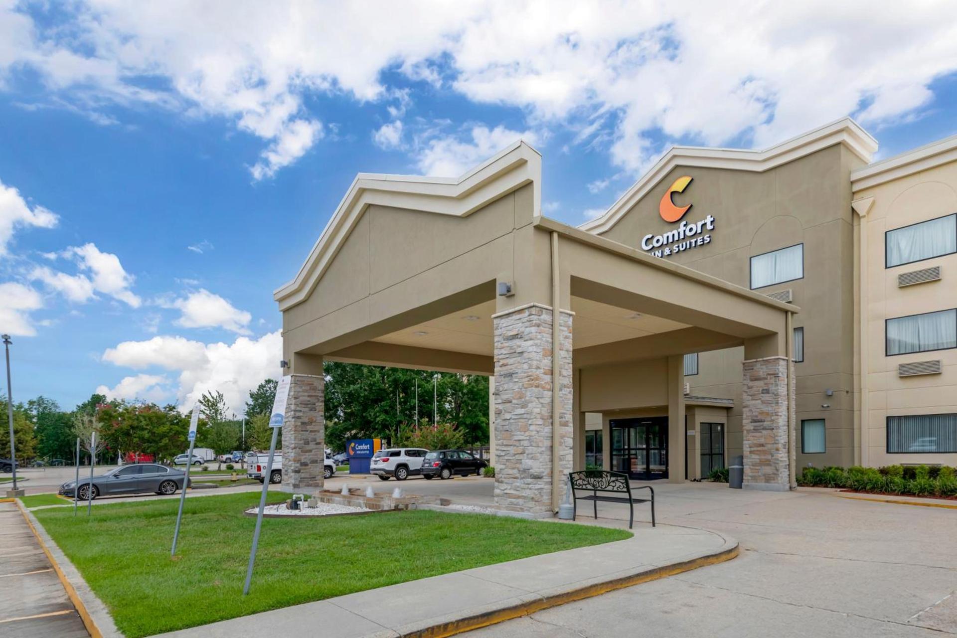 Comfort Inn & Suites Covington - Mandeville photo 65