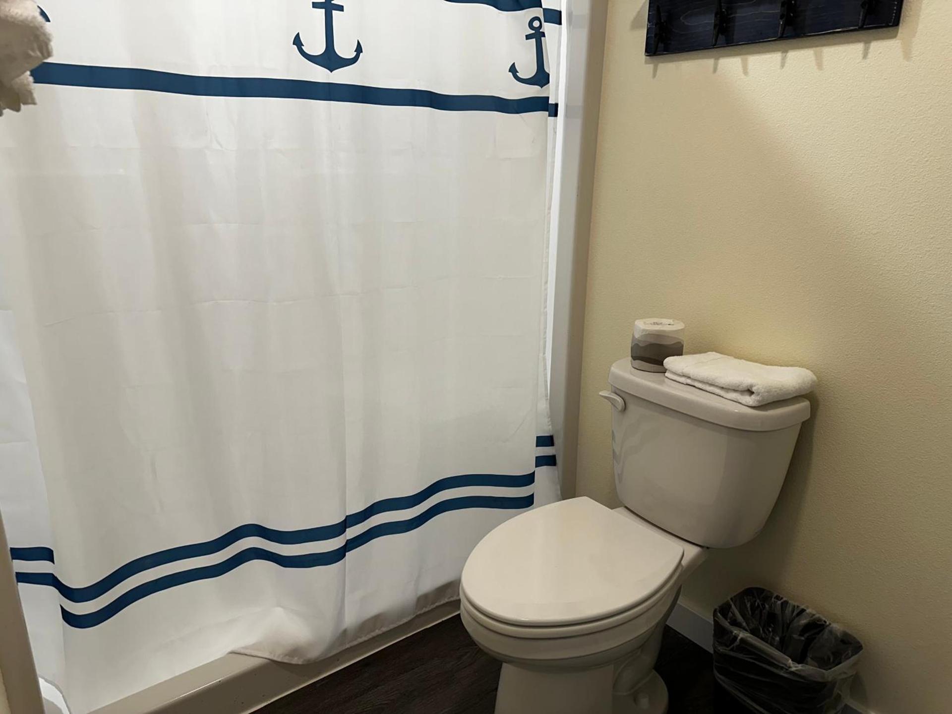 Dock Street Inn photo 20