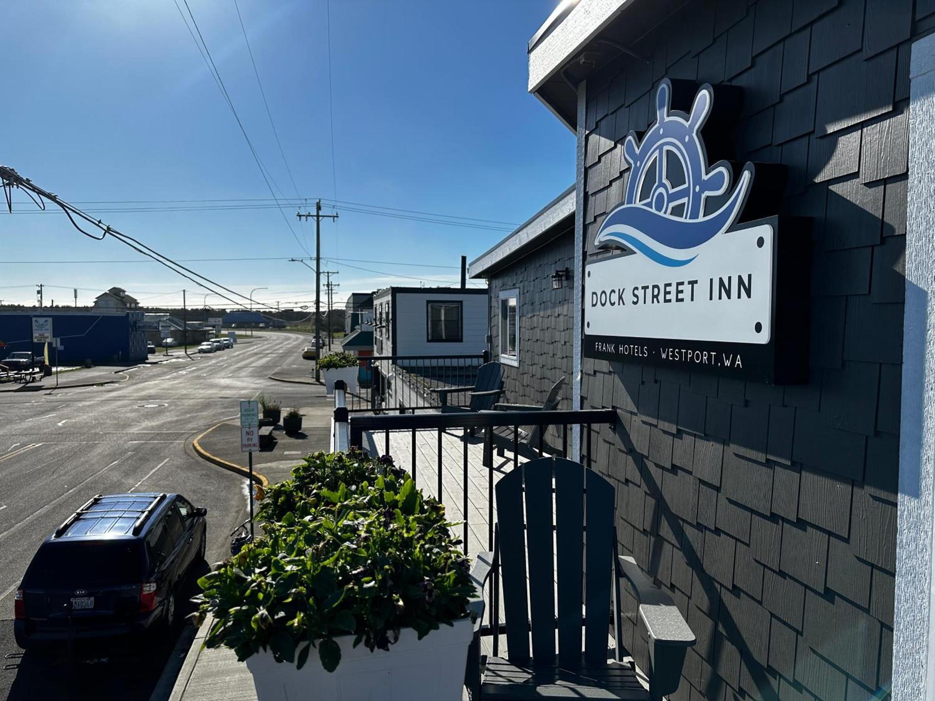 Dock Street Inn photo 35