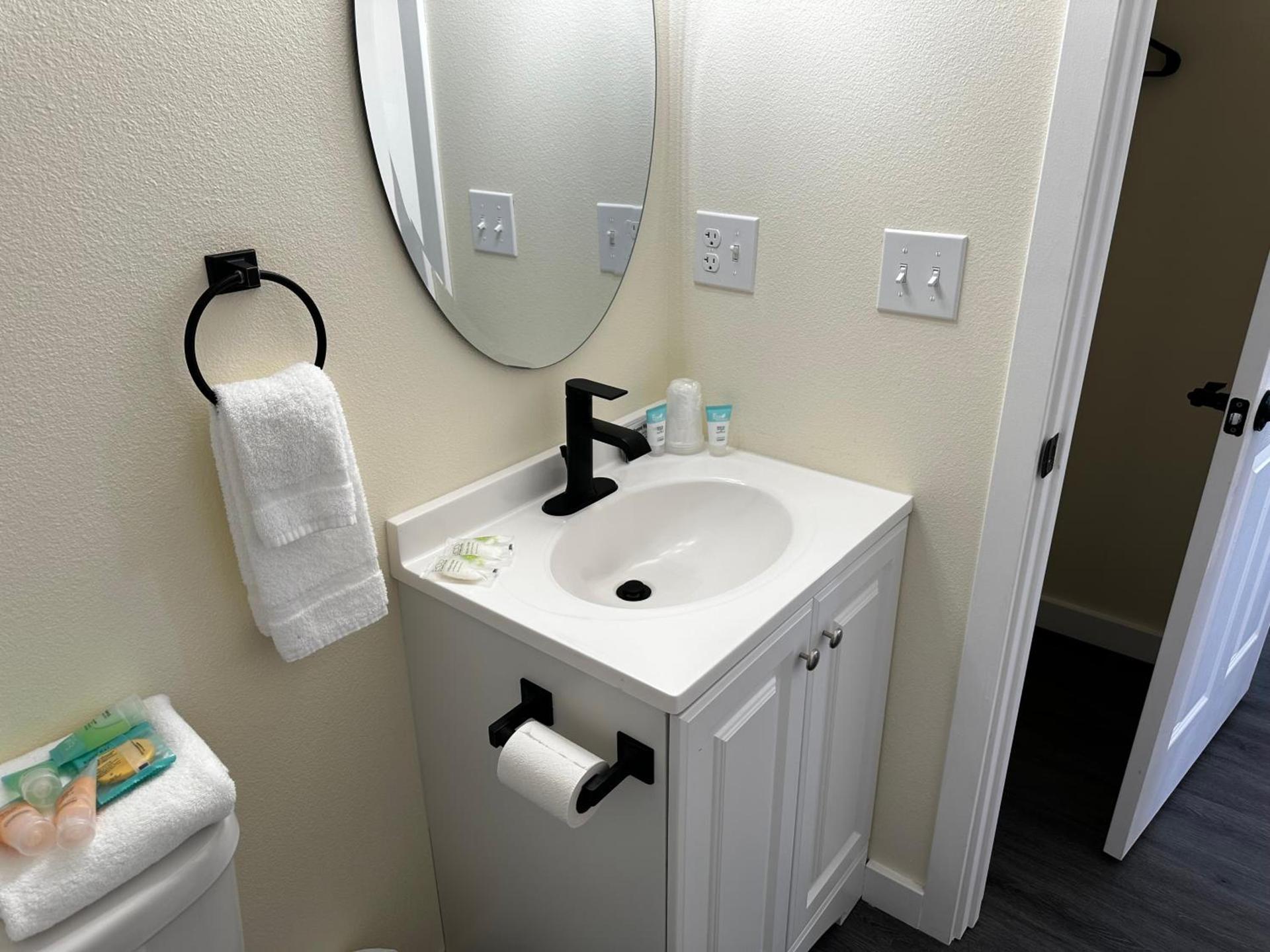 Dock Street Inn photo 47