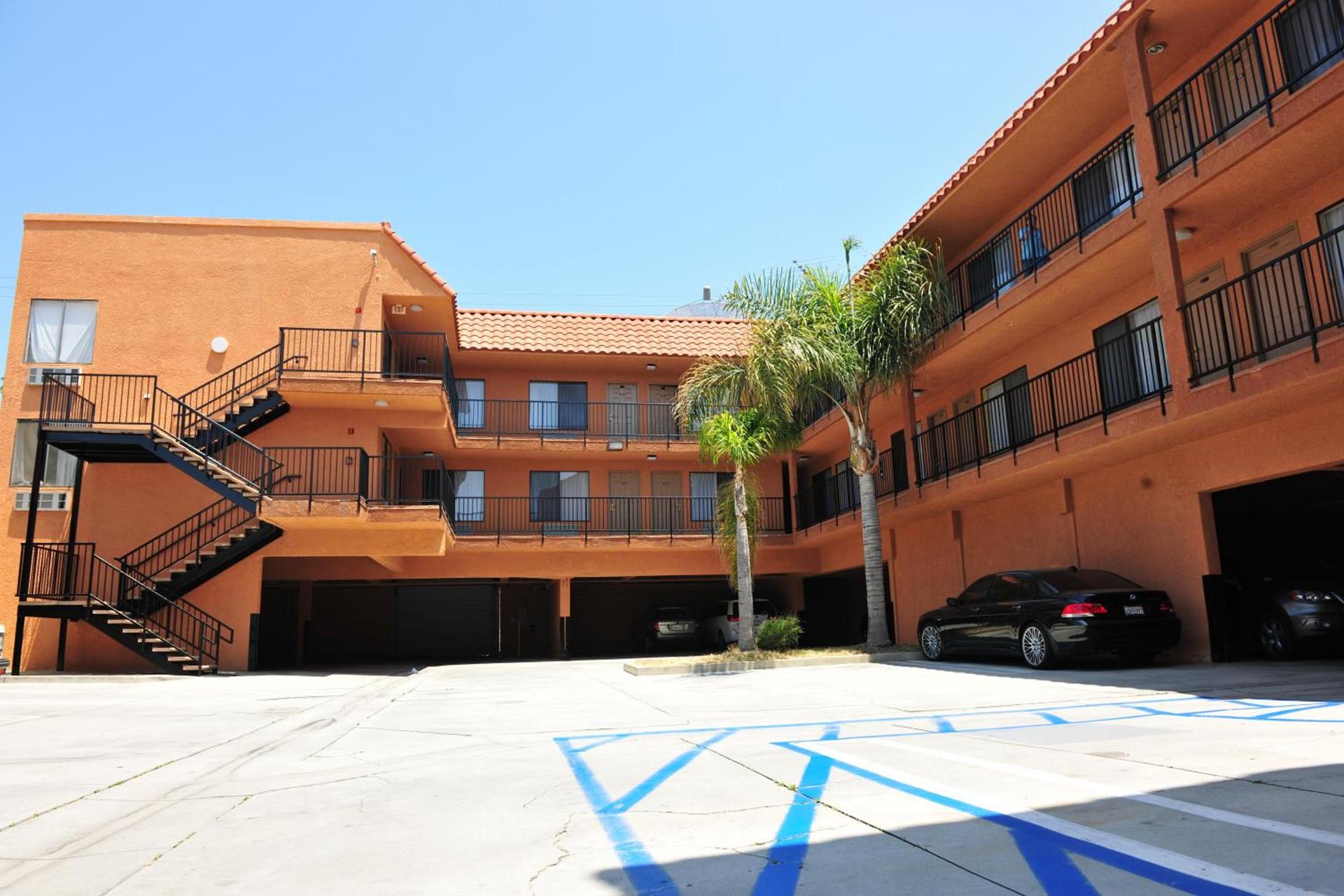 Motel 6-Inglewood, CA photo 32
