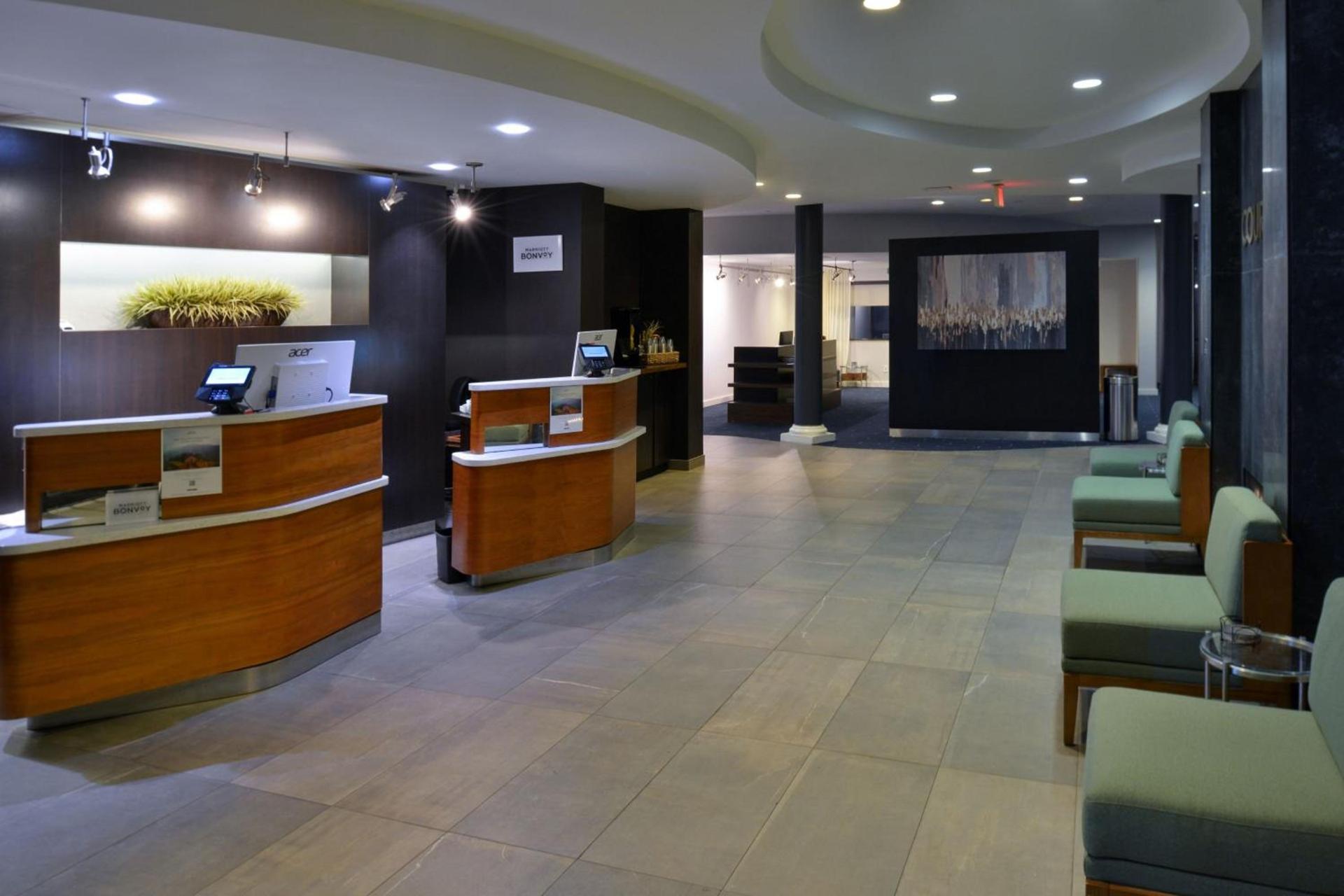 Courtyard by Marriott Harrisburg Hershey photo 2