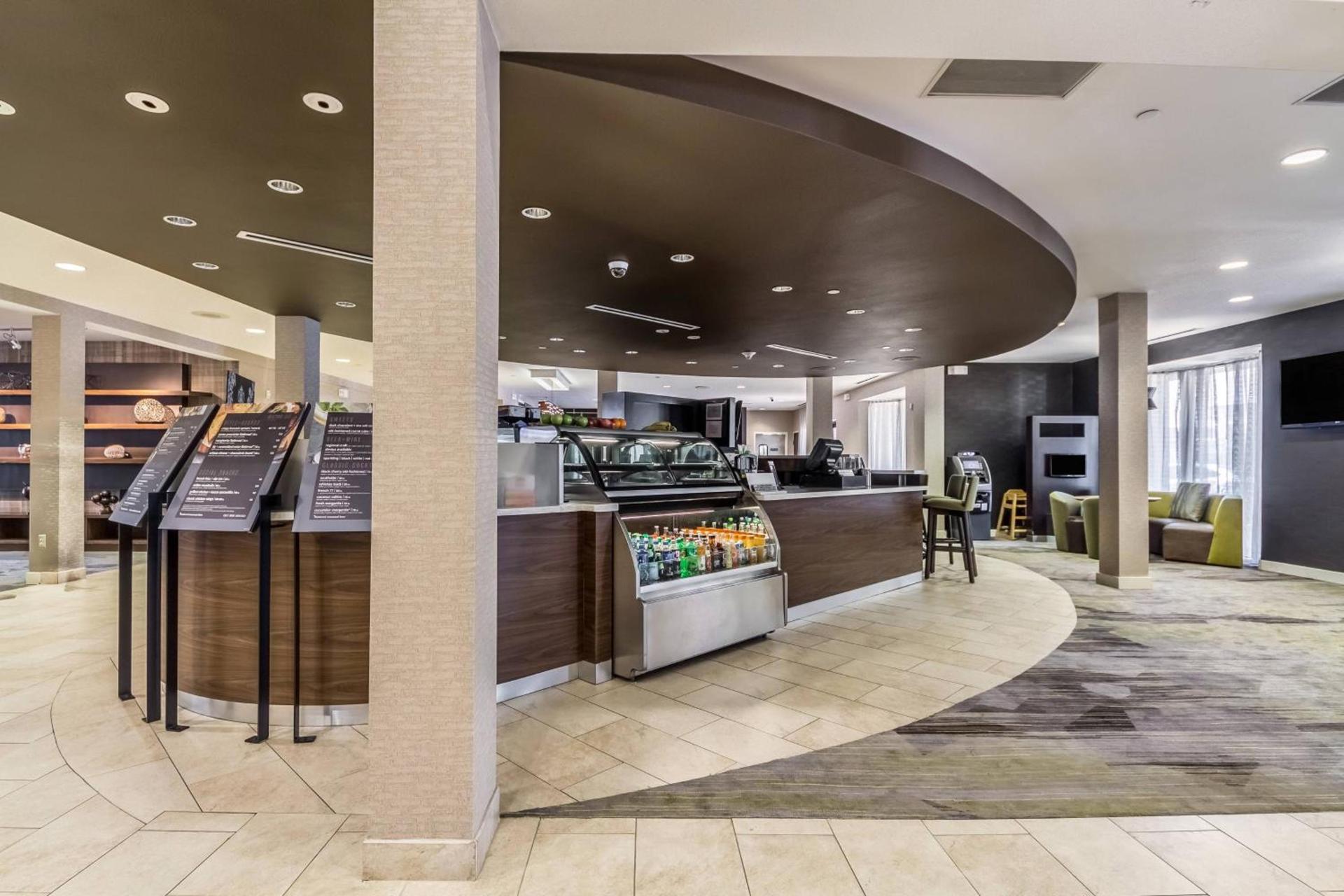 Courtyard Dallas DFW Airport South/Irving photo 22