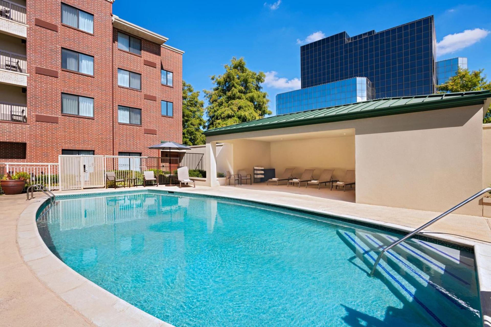 Courtyard Dallas DFW Airport South/Irving photo 30