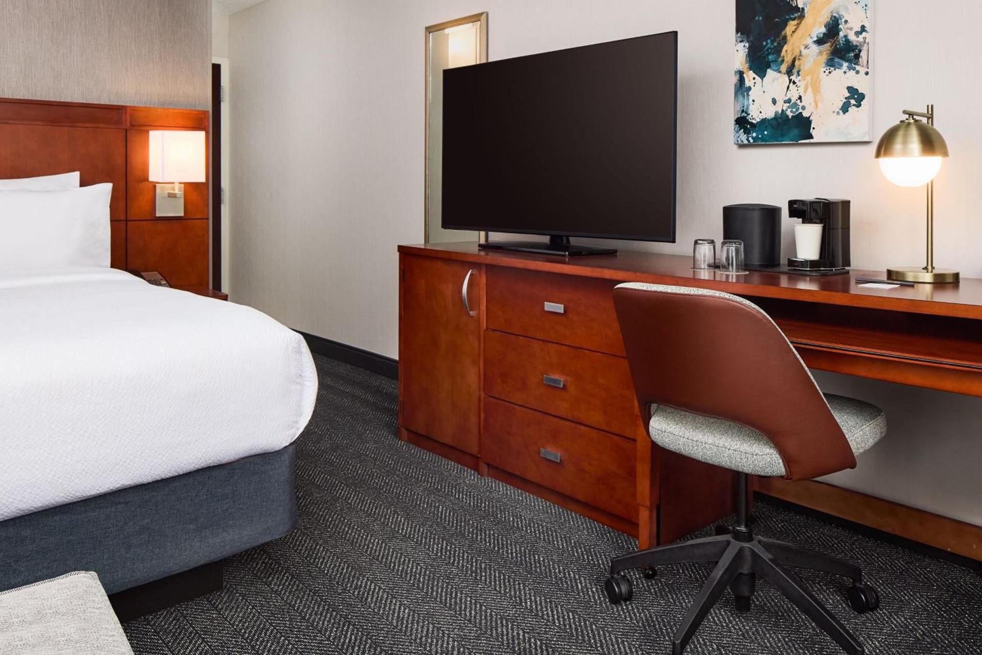 Courtyard by Marriott Fort Collins photo 39