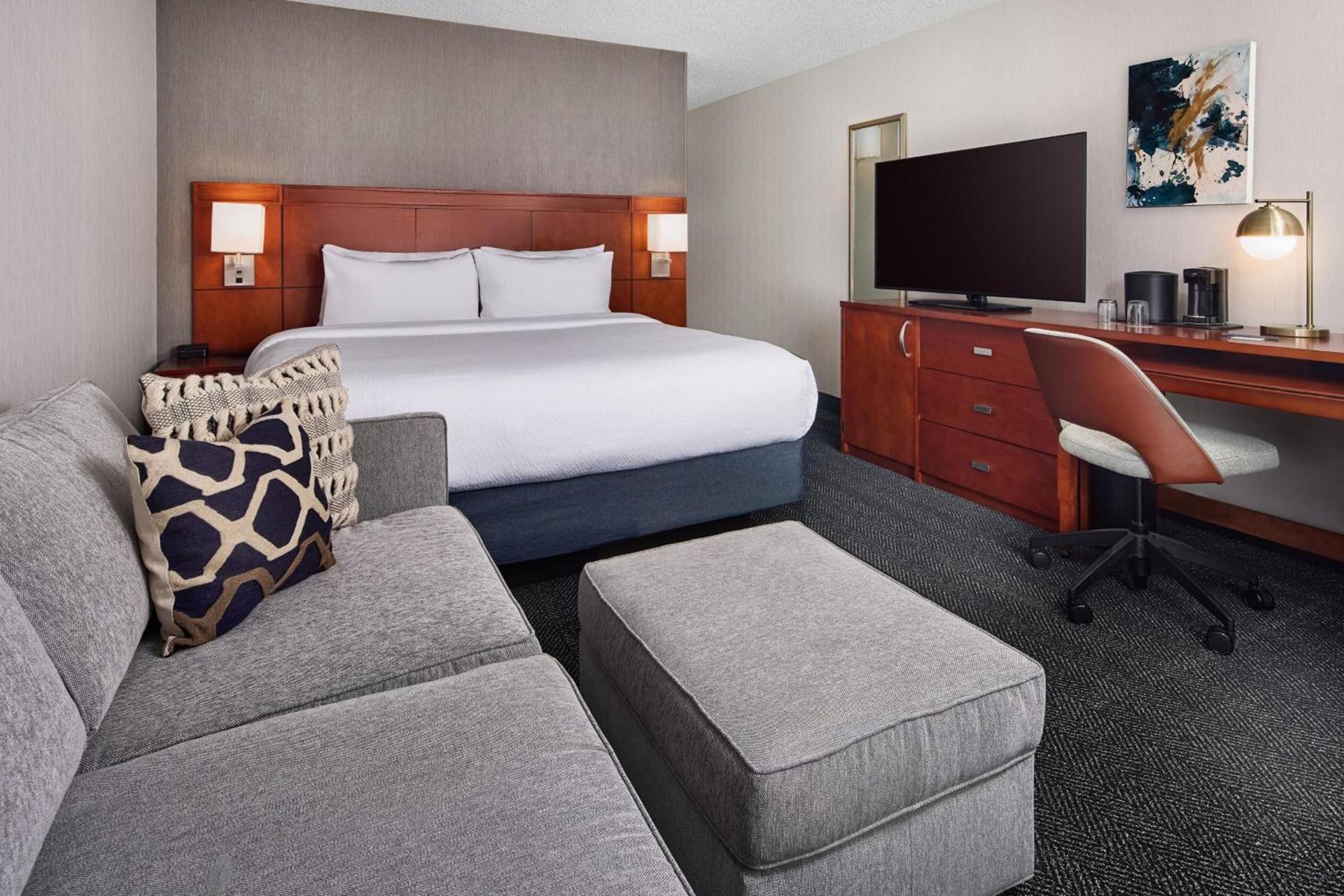 Courtyard by Marriott Fort Collins photo 37