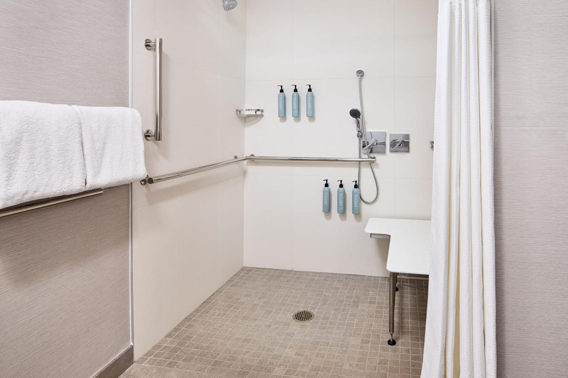 Courtyard by Marriott Fort Collins photo 46