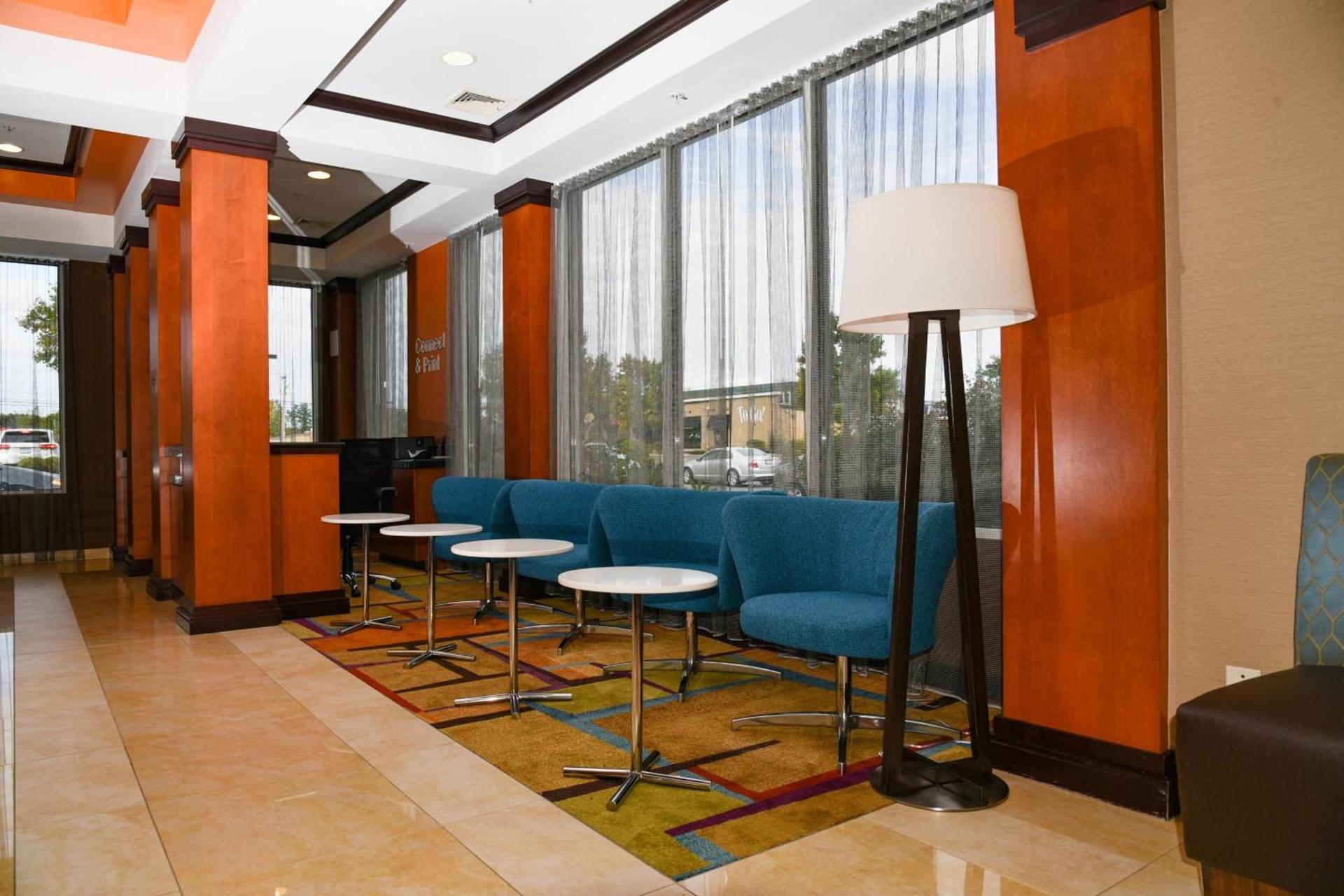 Fairfield Inn Hartford Airport photo 4