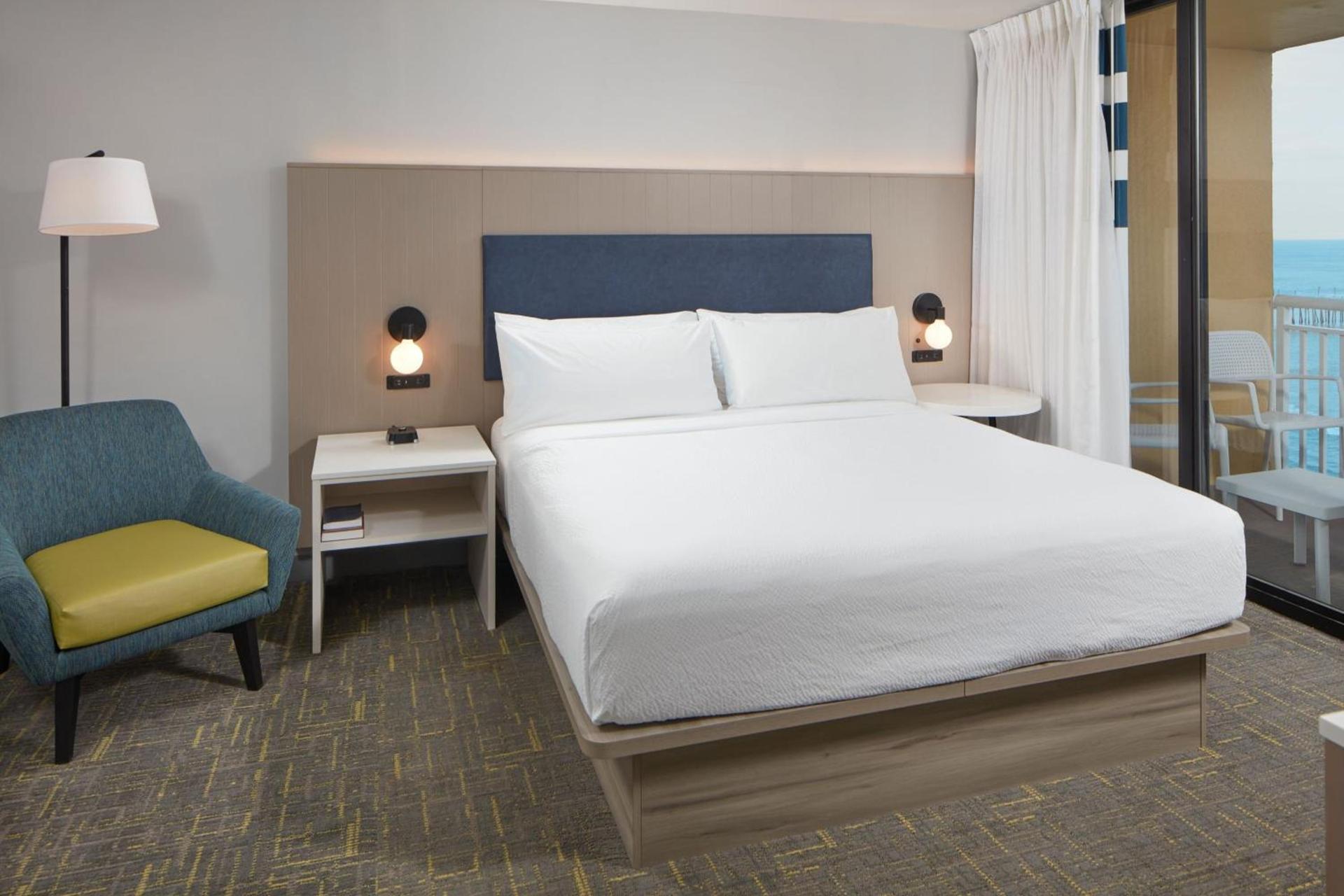Four Points by Sheraton Virginia Beach Oceanfront photo 19