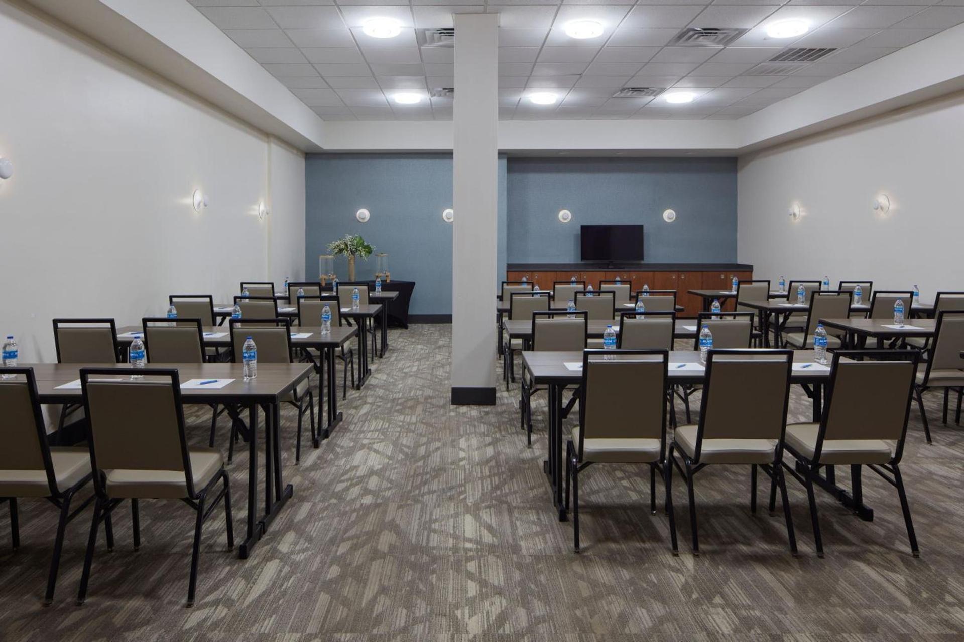 Four Points by Sheraton Virginia Beach Oceanfront photo 43