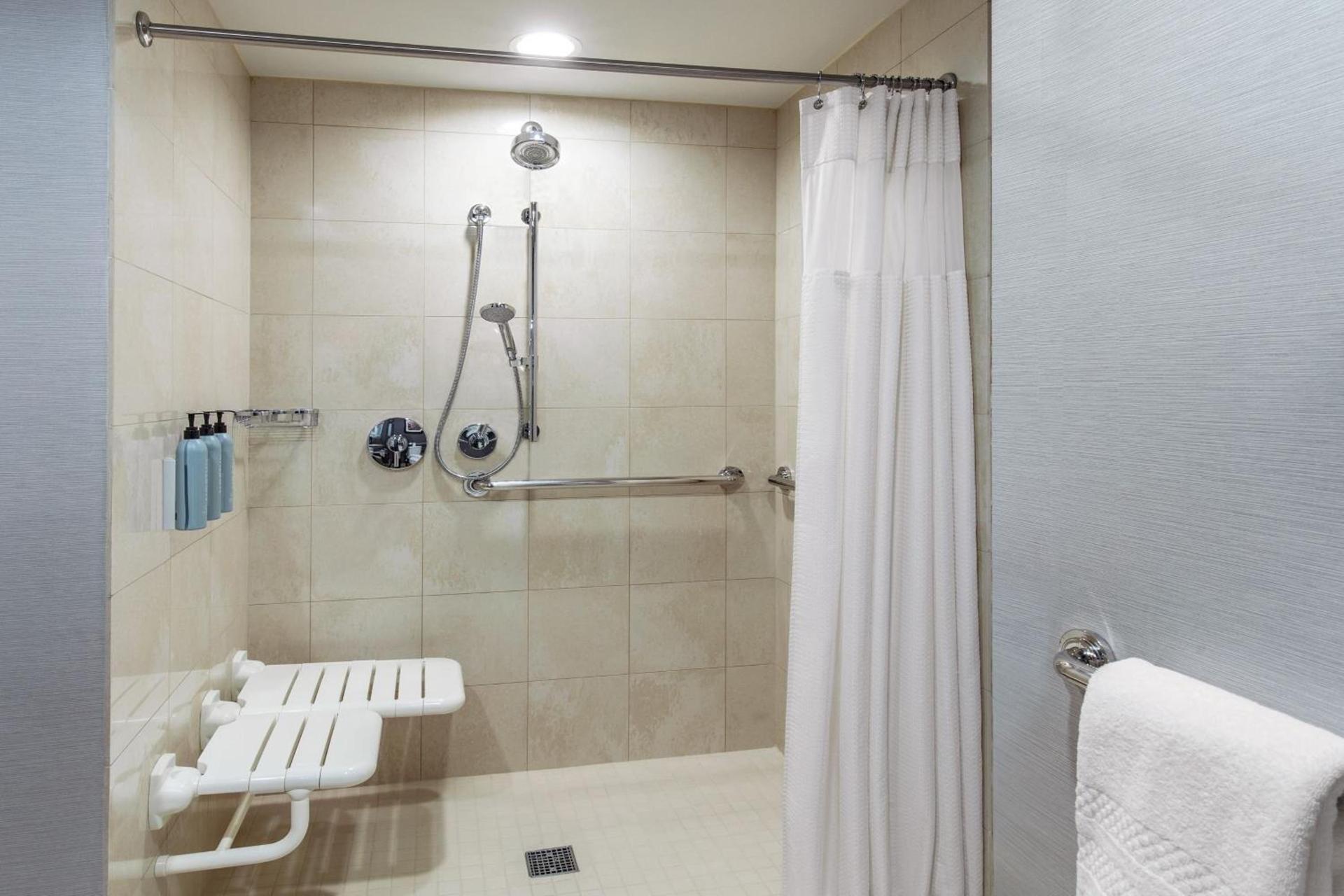 Courtyard by Marriott Times Square West photo 28