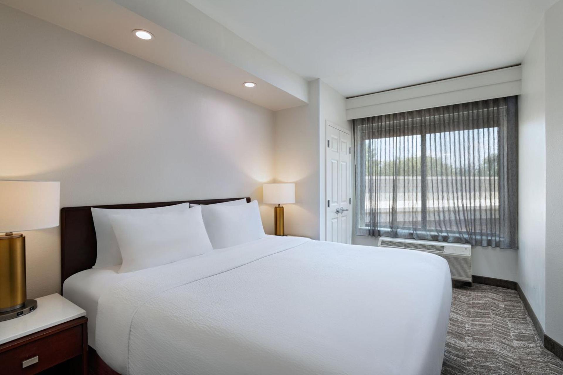 SpringHill Suites by Marriott Dallas DFW Airport East Las Colinas Irving photo 8