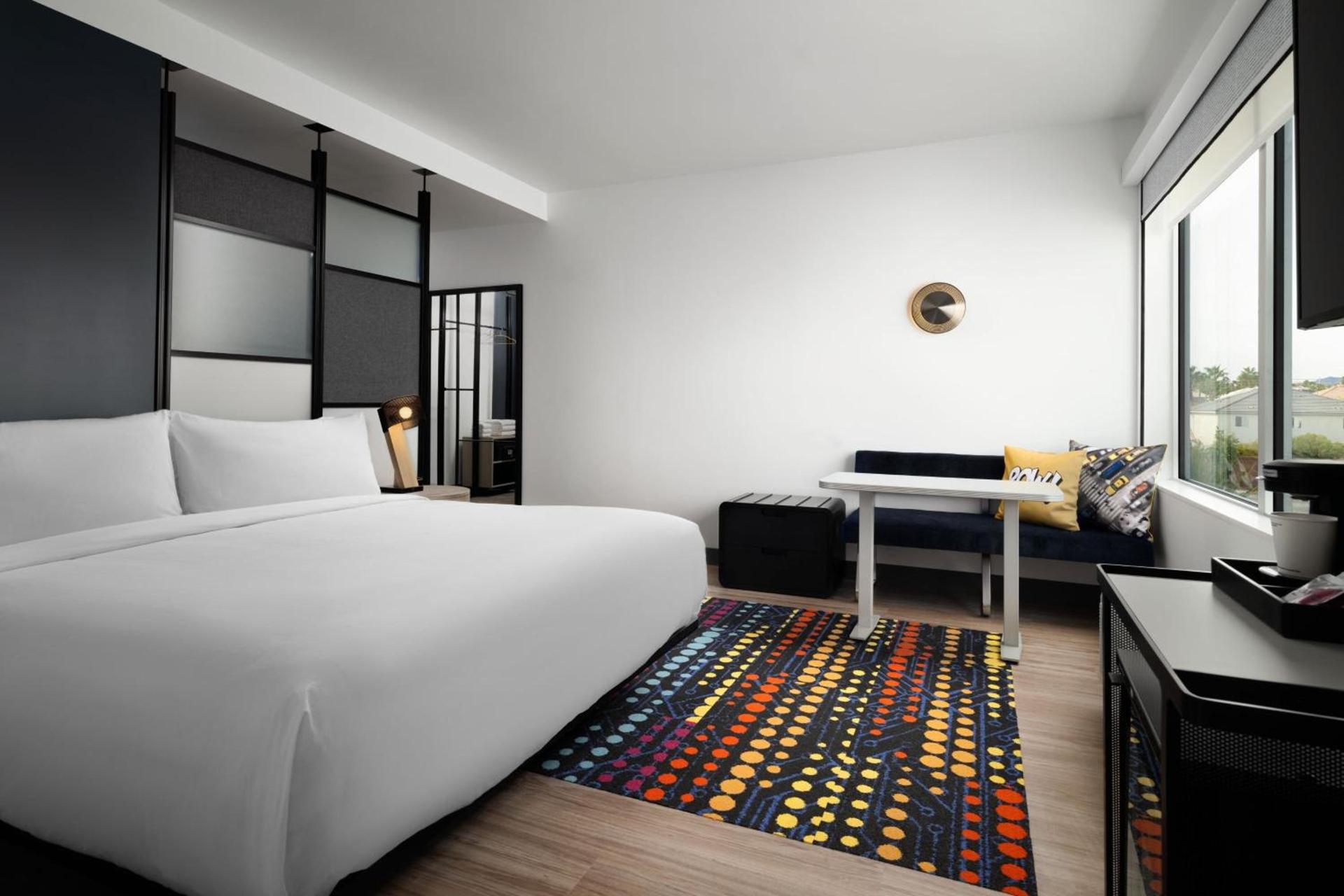 Aloft by Marriott Henderson photo 38