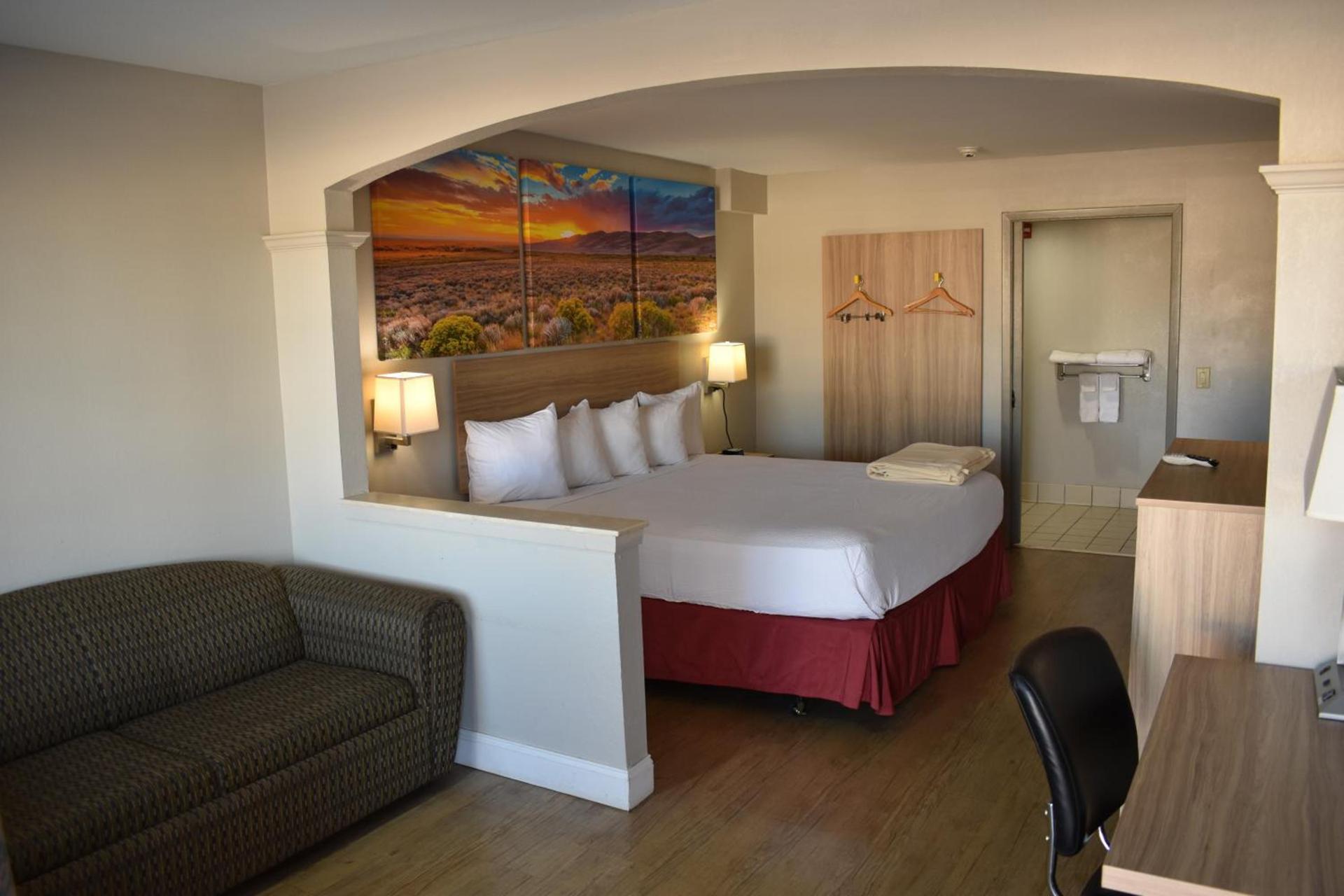 Days Inn by Wyndham Nacogdoches/SFA University/Downtown photo 56