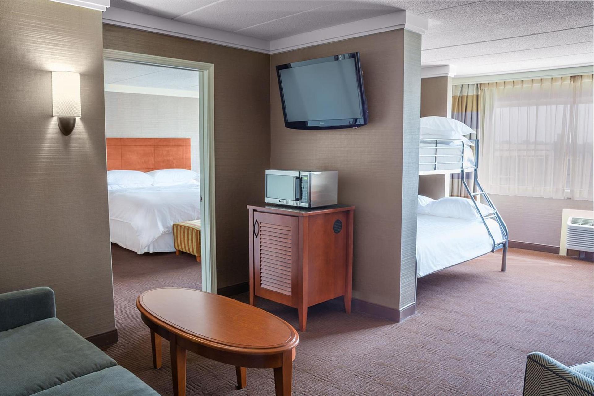 Sheraton Niagara Falls photo 17