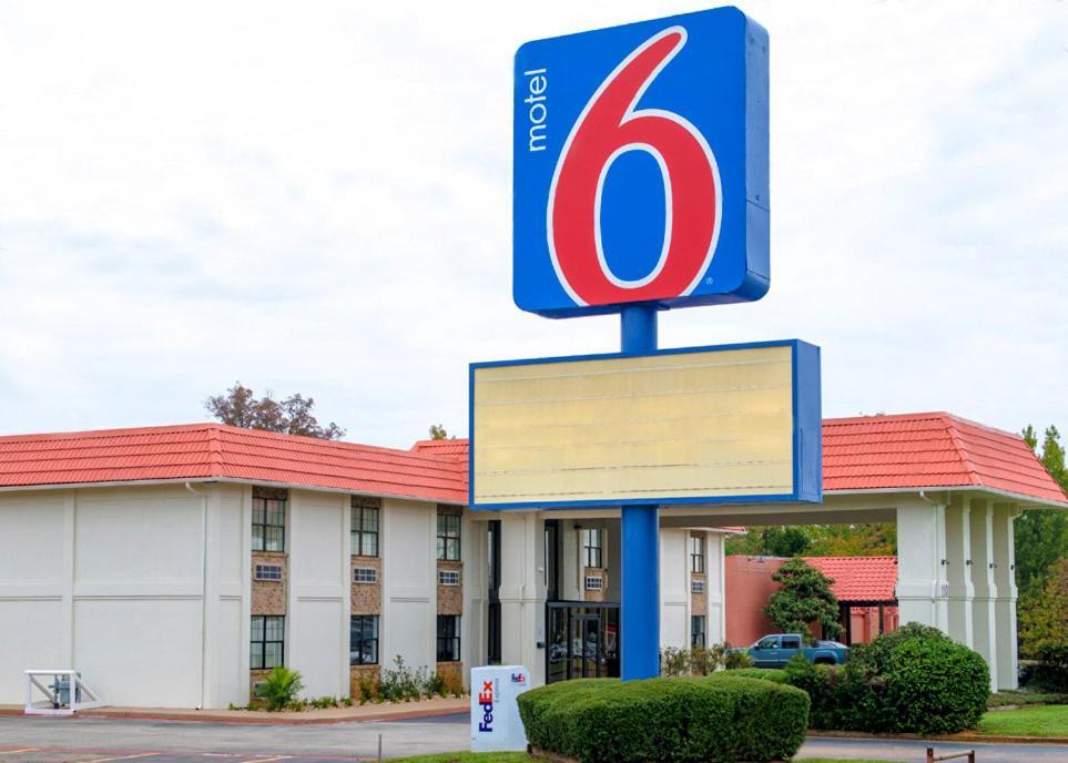 Motel 6-Palestine, TX photo 7