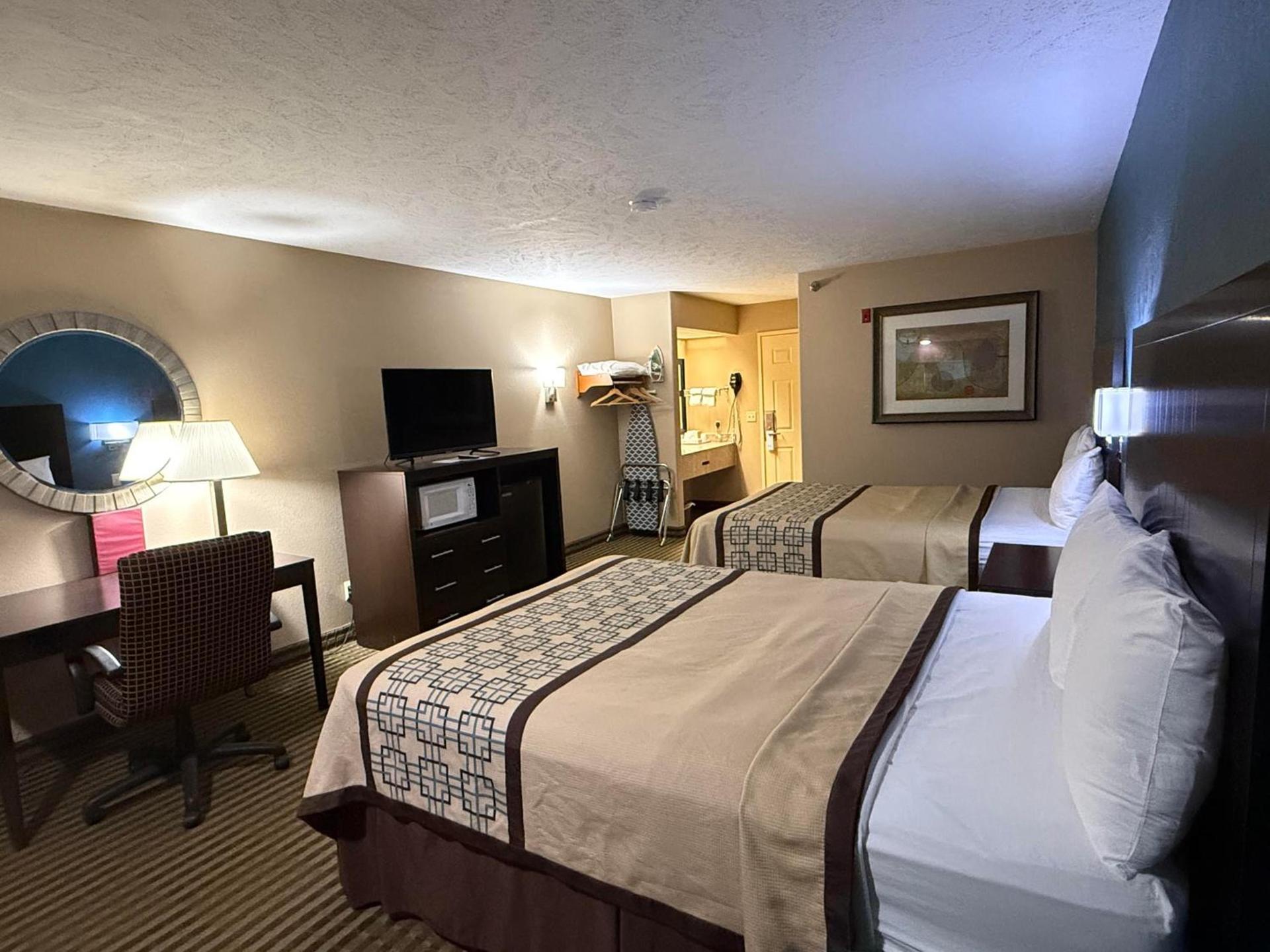 Victorian Inn photo 33