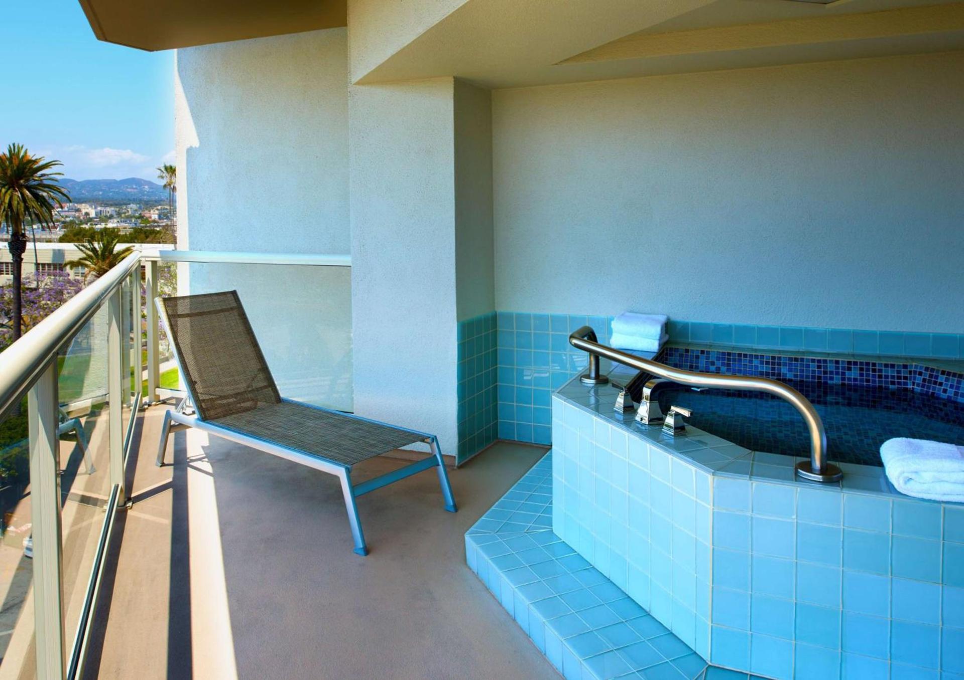 Hyatt Centric Delfina Santa Monica photo 8
