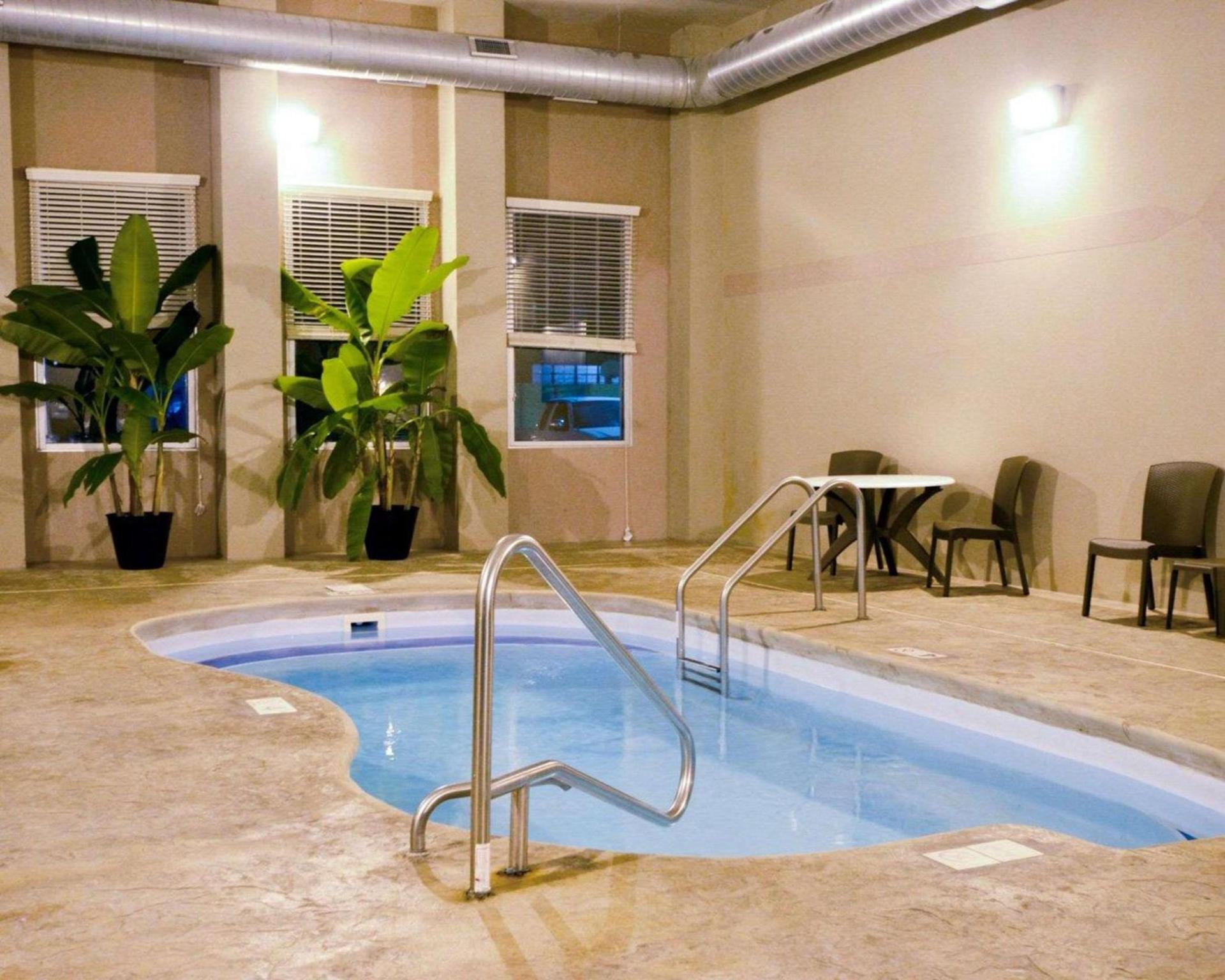 Sleep Inn & Suites And Conference Center Downtown photo 16