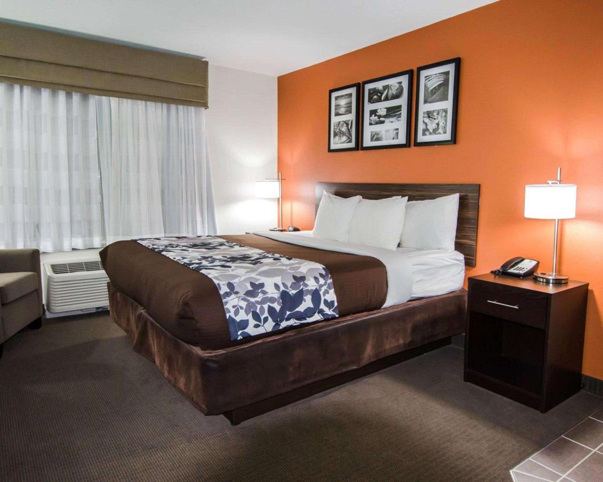 Sleep Inn & Suites And Conference Center Downtown photo 14