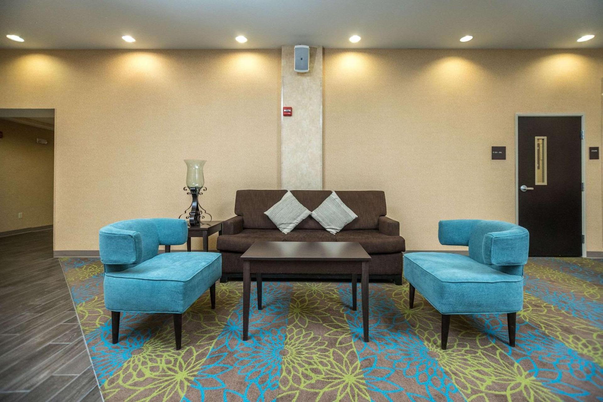 Sleep Inn & Suites And Conference Center Downtown photo 3