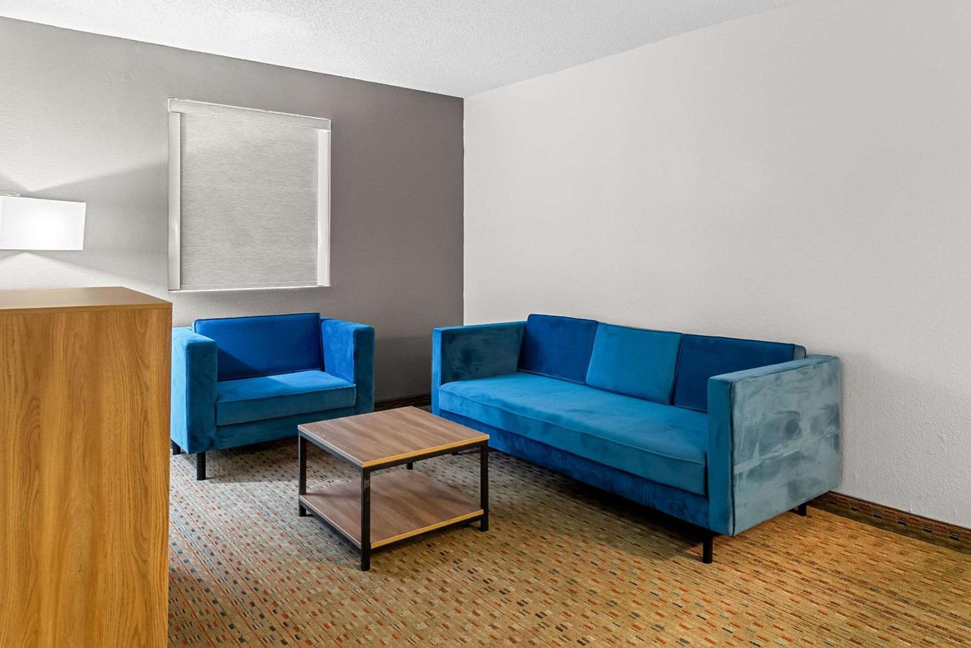 Quality Inn Cornelia photo 14