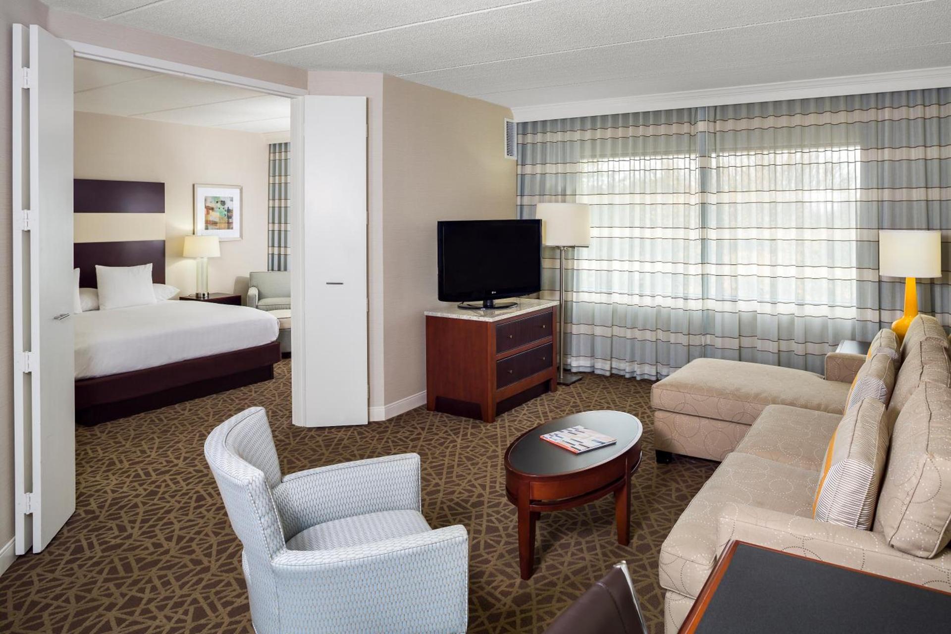 Hyatt Regency Suites Atlanta Northwest photo 25