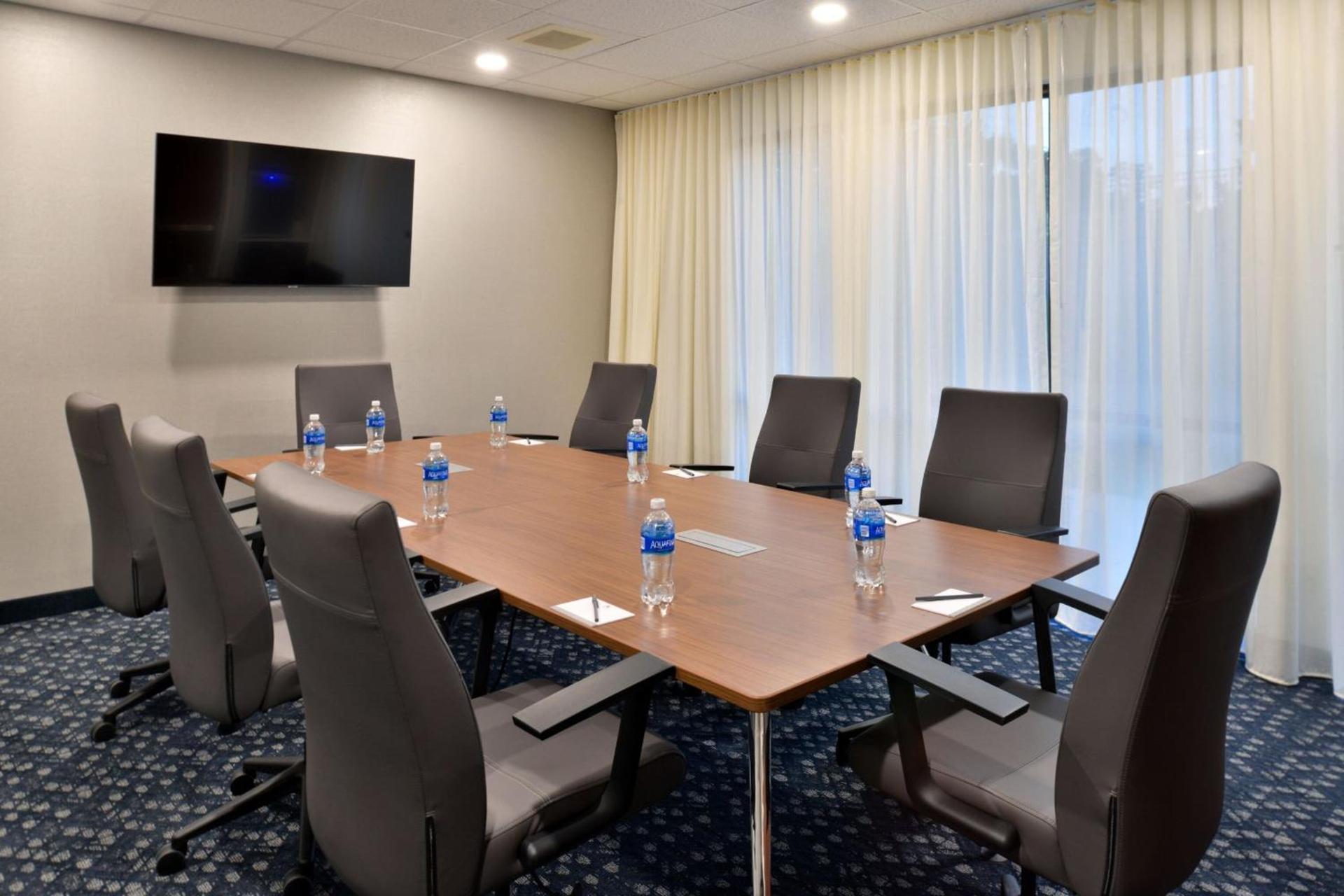 Courtyard by Marriott Harrisburg Hershey photo 33
