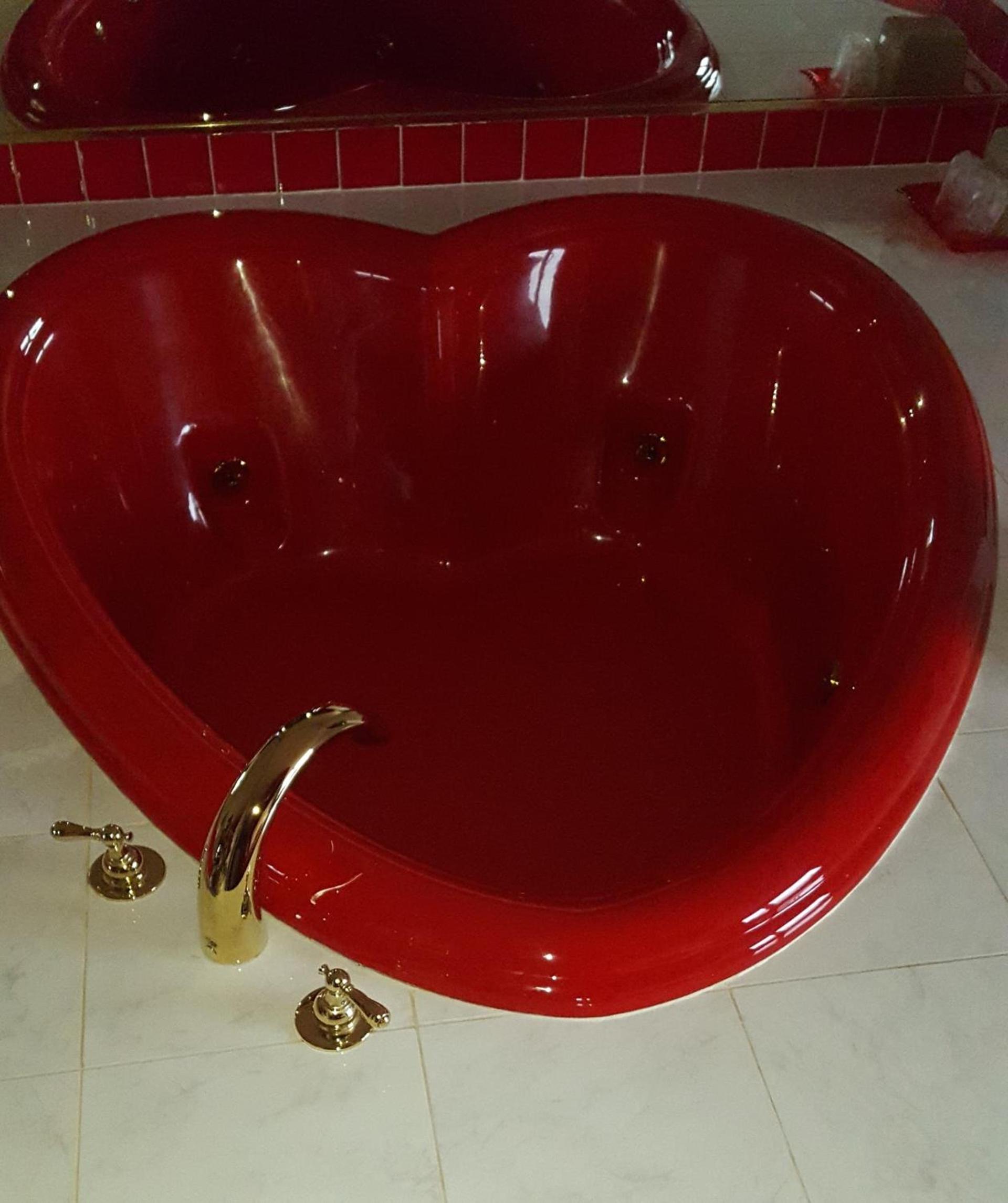 New Relax Inn Bridgeview photo 22