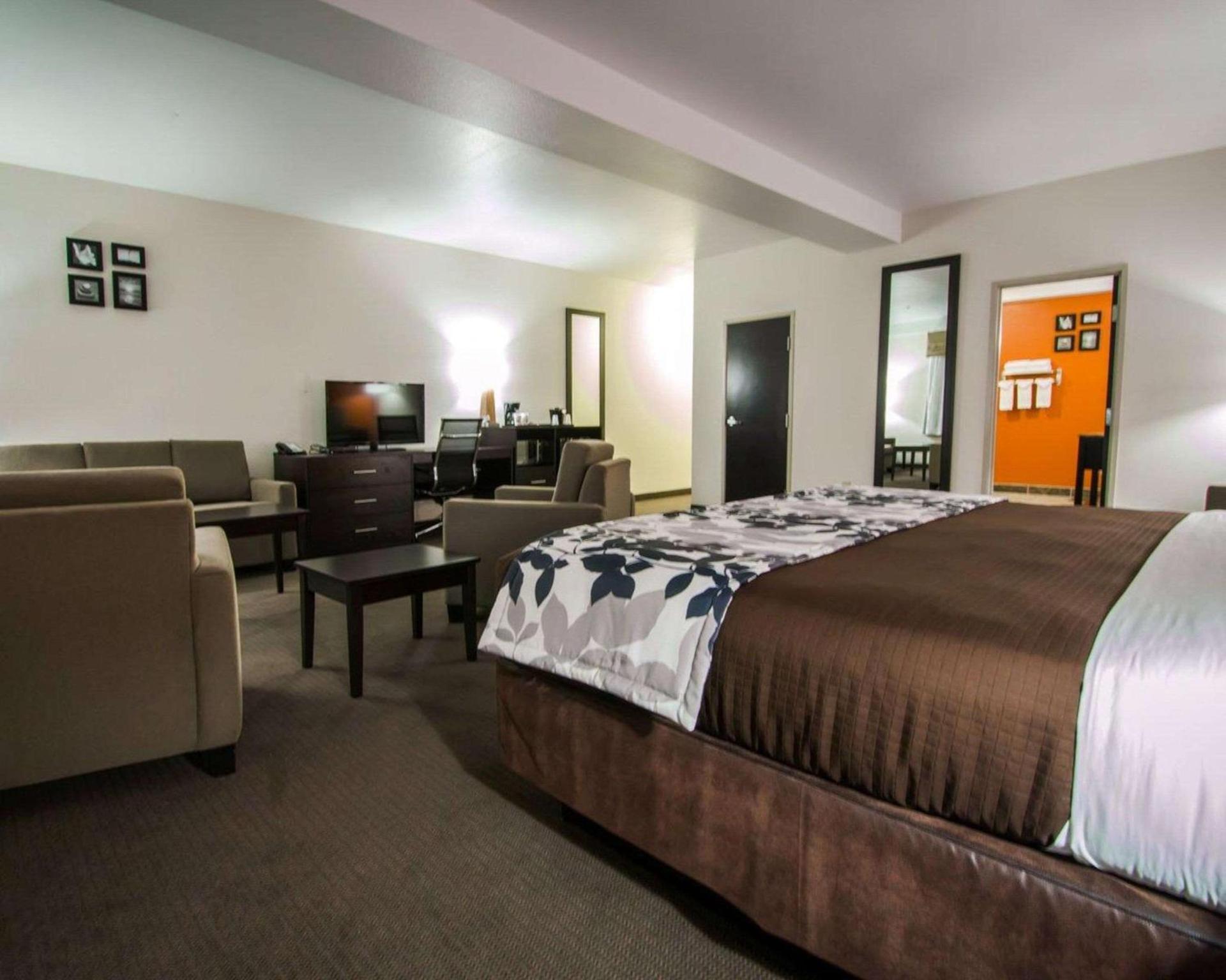 Sleep Inn & Suites And Conference Center Downtown photo 12