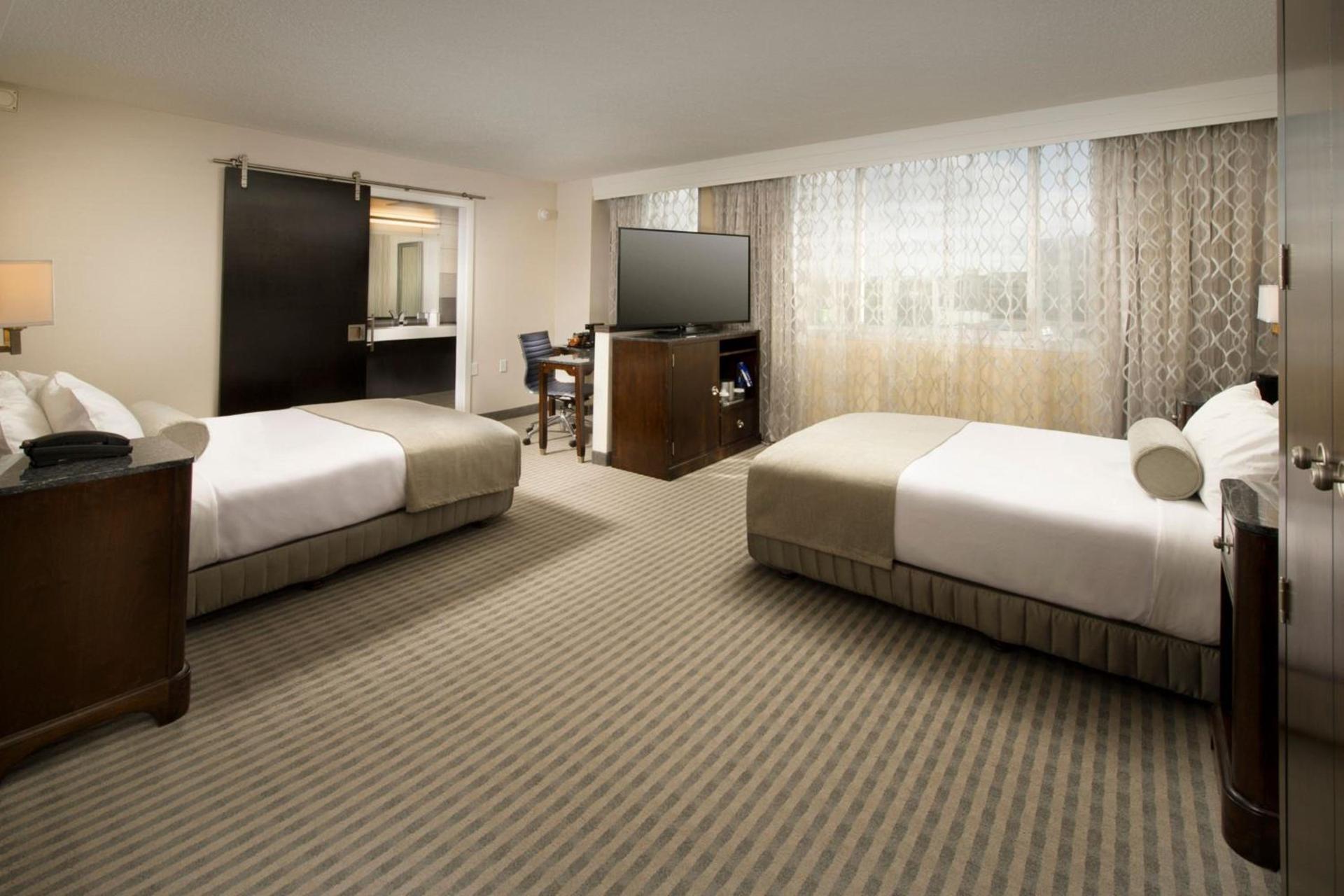 Skybridge Seattle Airport Hotel photo 4