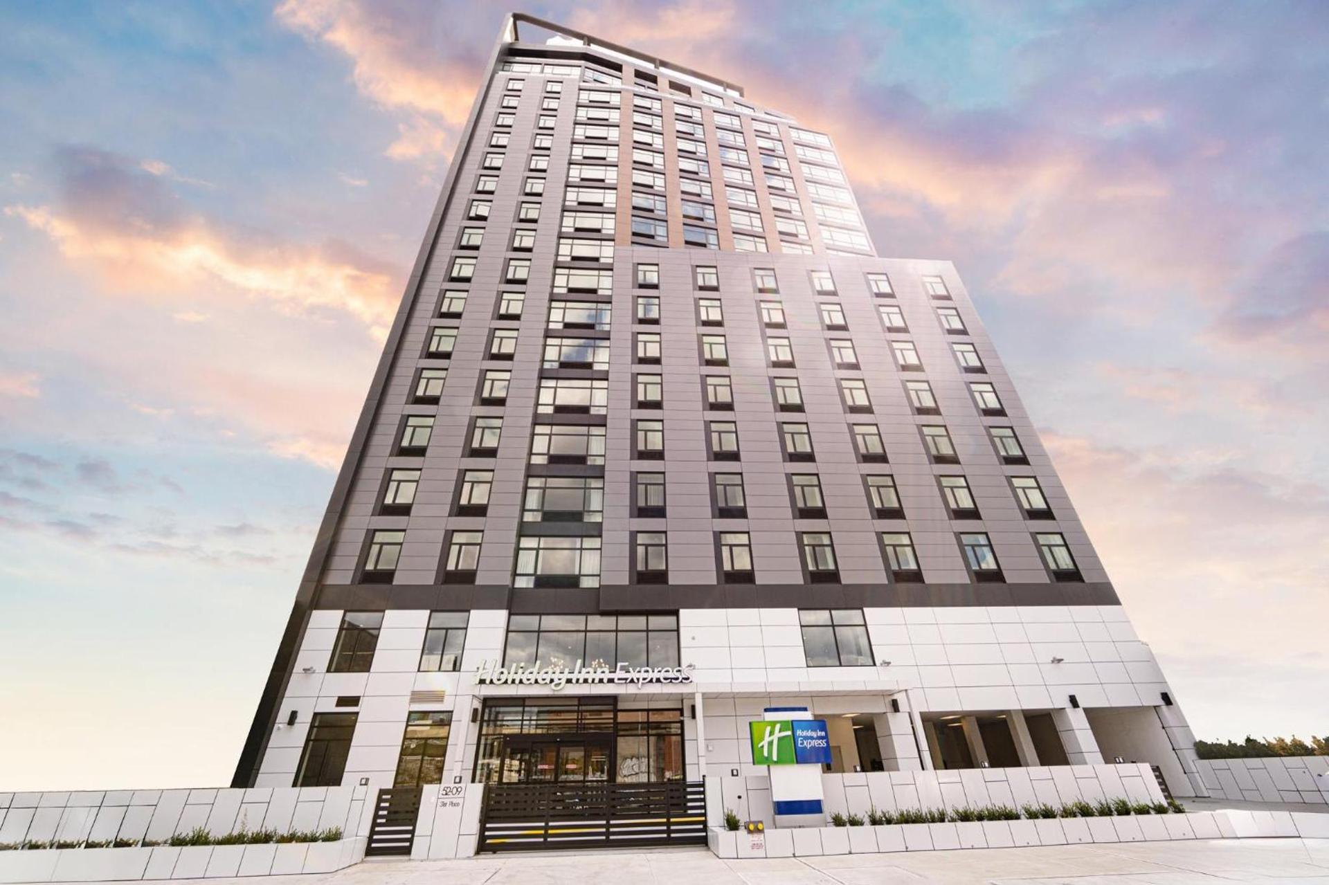 Holiday Inn Express Long Island City E - New York by IHG photo 5