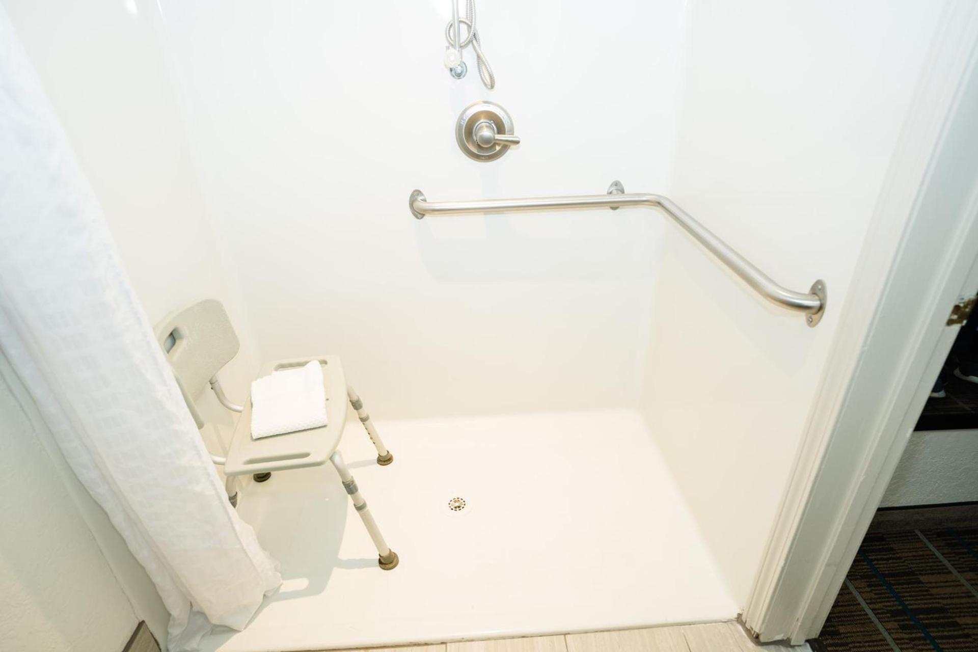 MainStay Suites Knoxville Airport photo 62