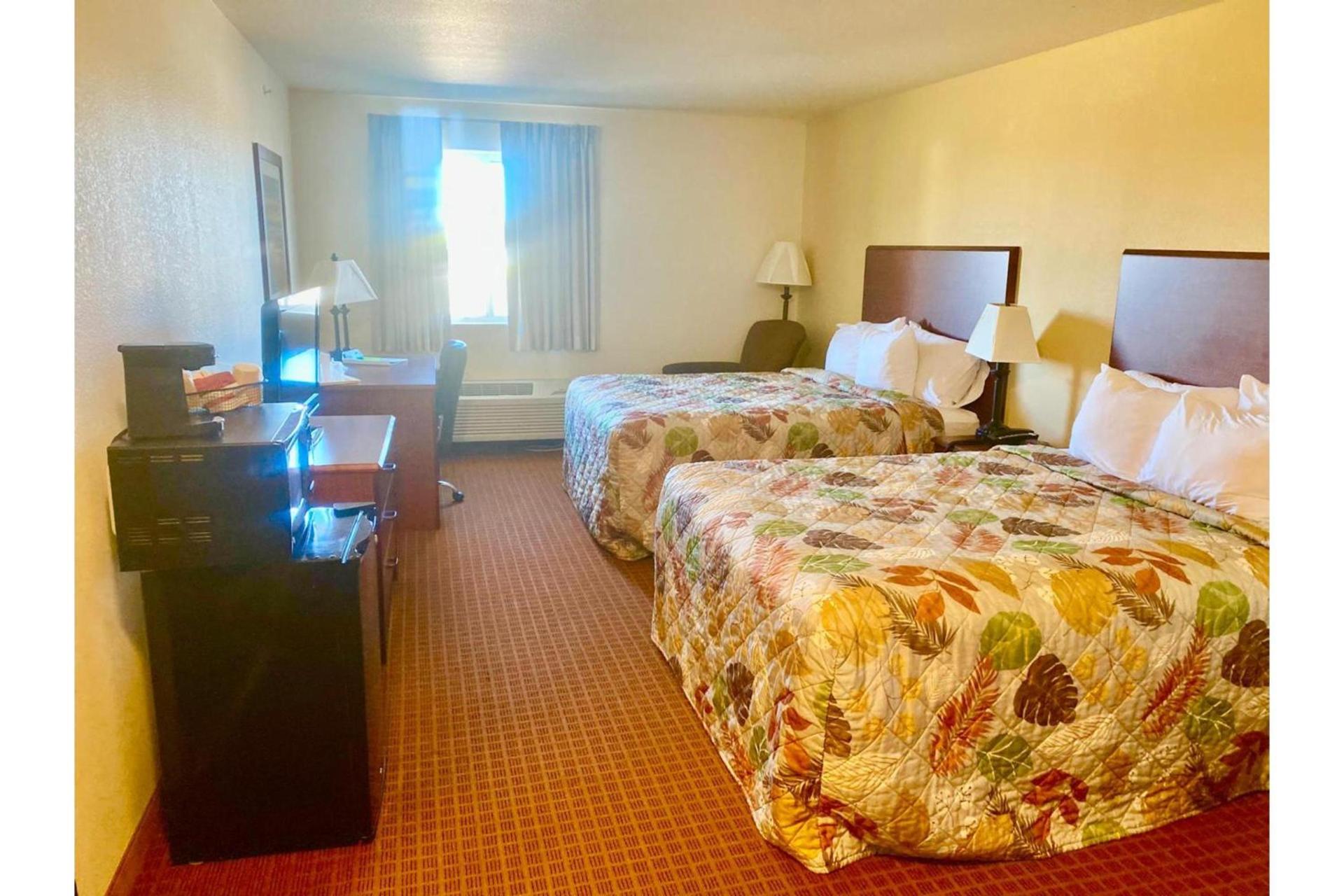 Park View Inn & Suites, Hoisington photo 22