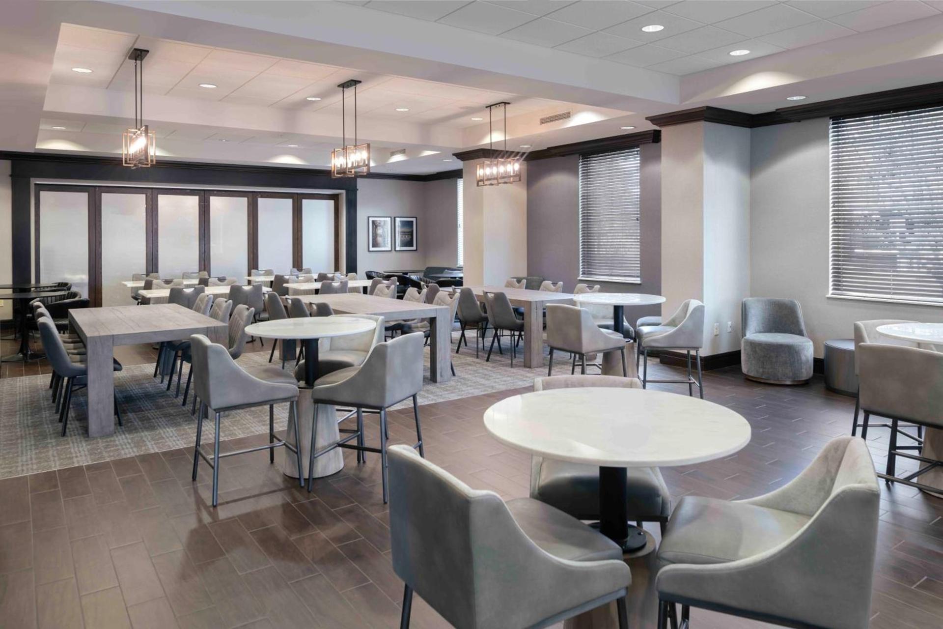 Hampton Inn Lewiston-Auburn photo 48